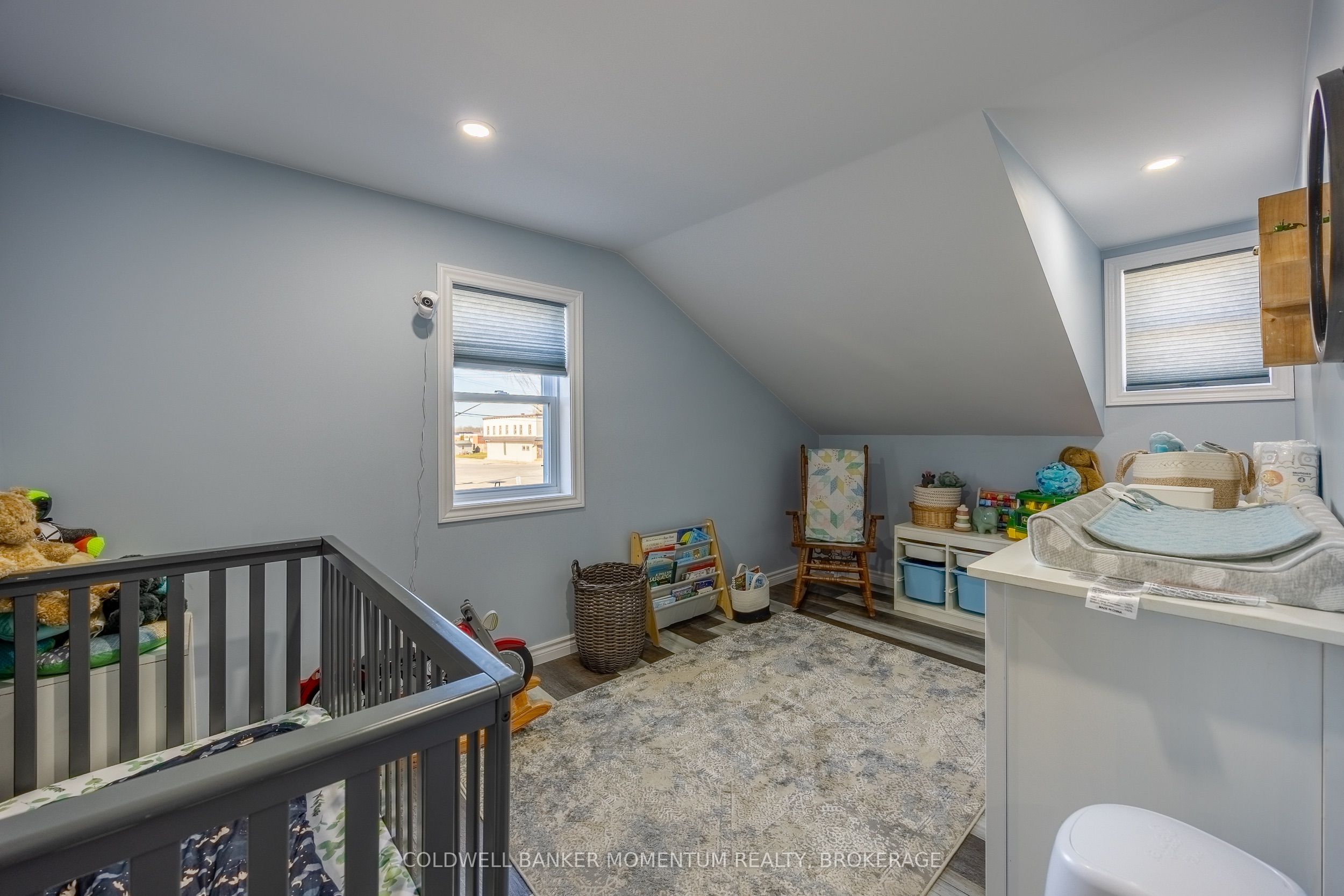 100 Queen Street E Property Photo 25