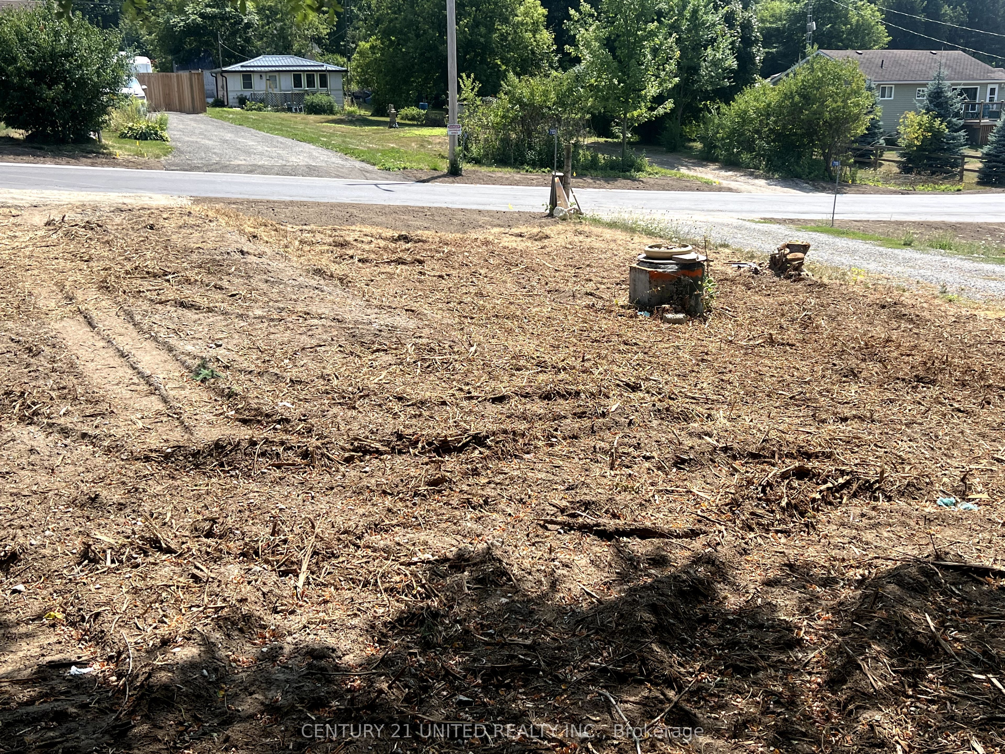 7122 Sidey Drive Property Photo 3