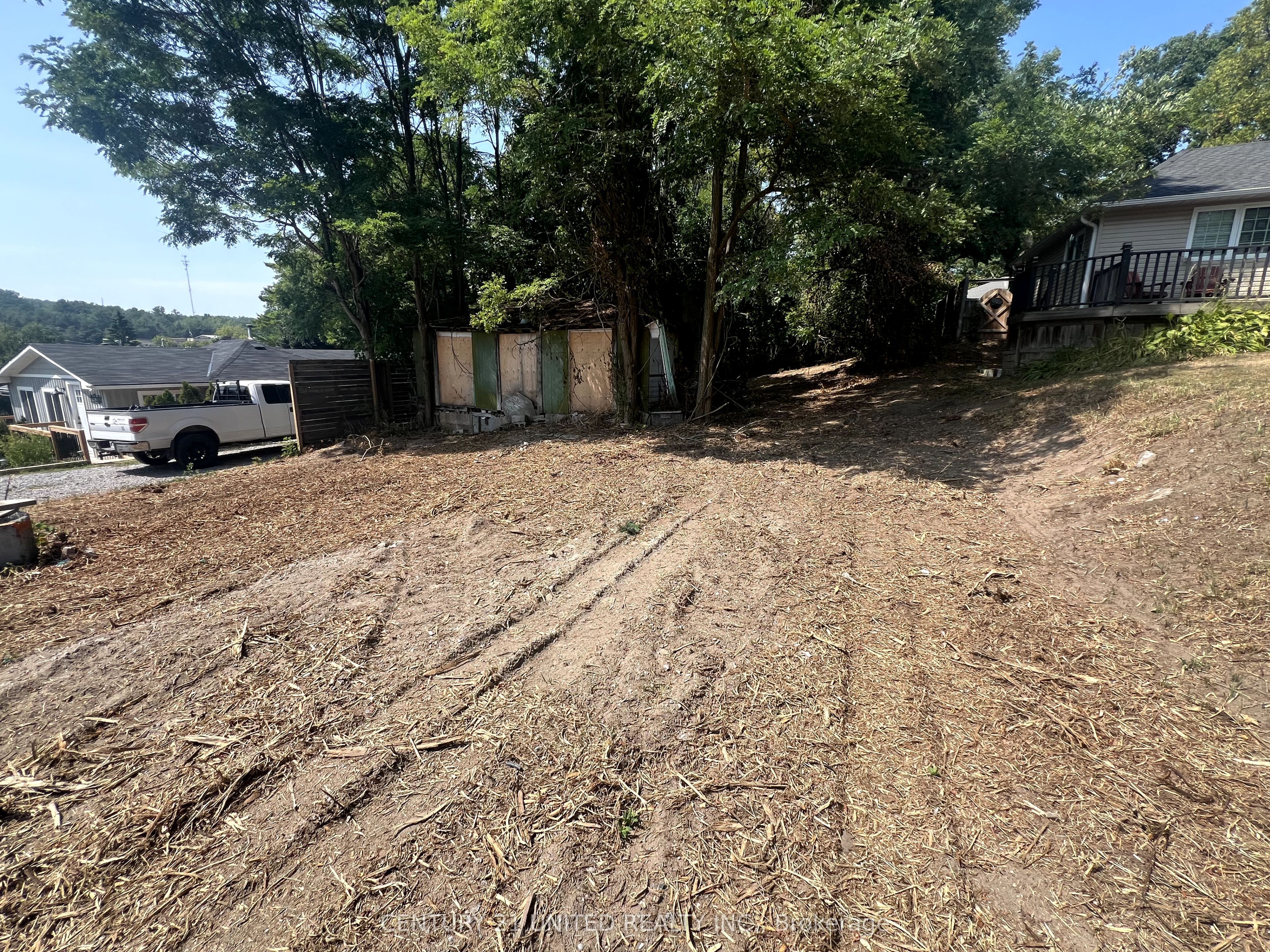 7122 Sidey Drive Property Photo 4
