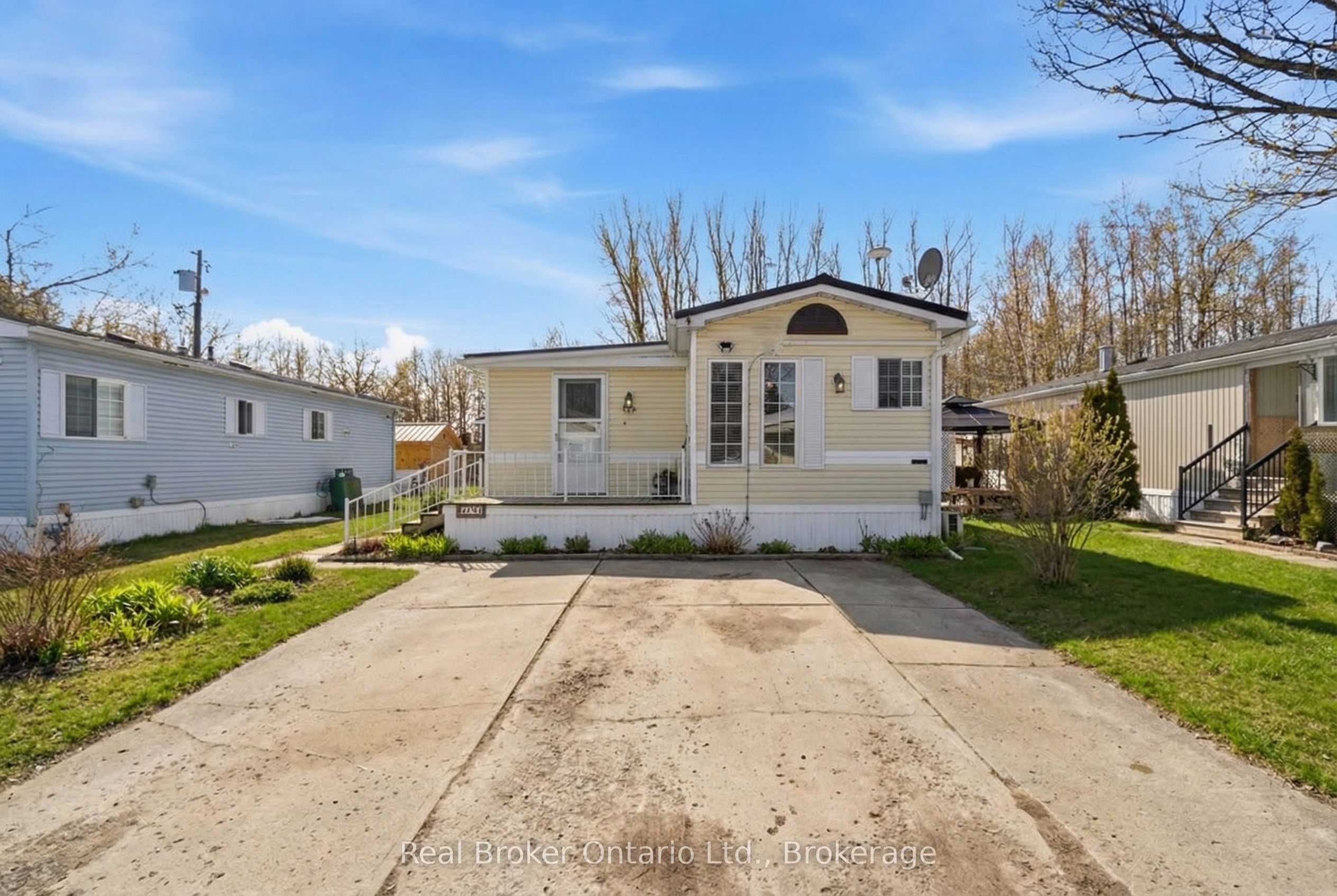 428 Pine Pass Property Photo 1