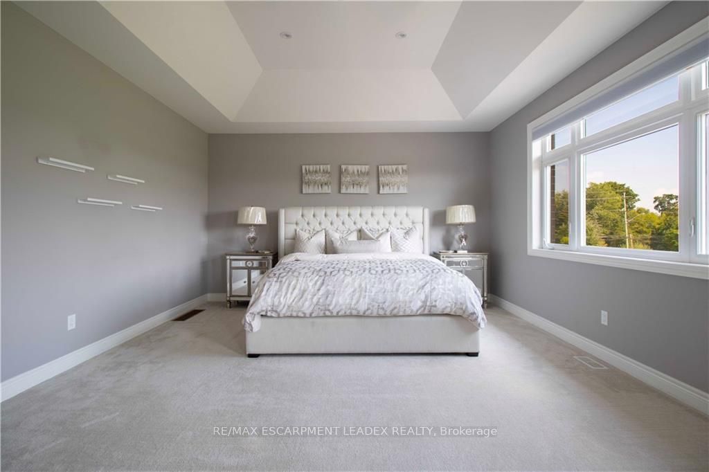 19 Secinaro Avenue Property Photo 22