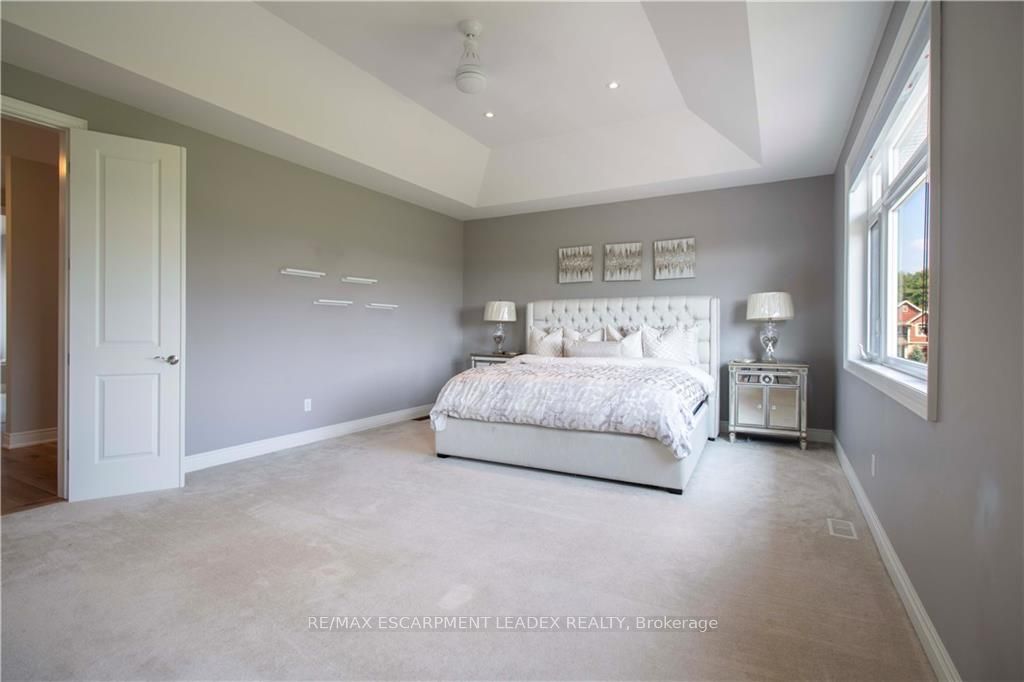 19 Secinaro Avenue Property Photo 23