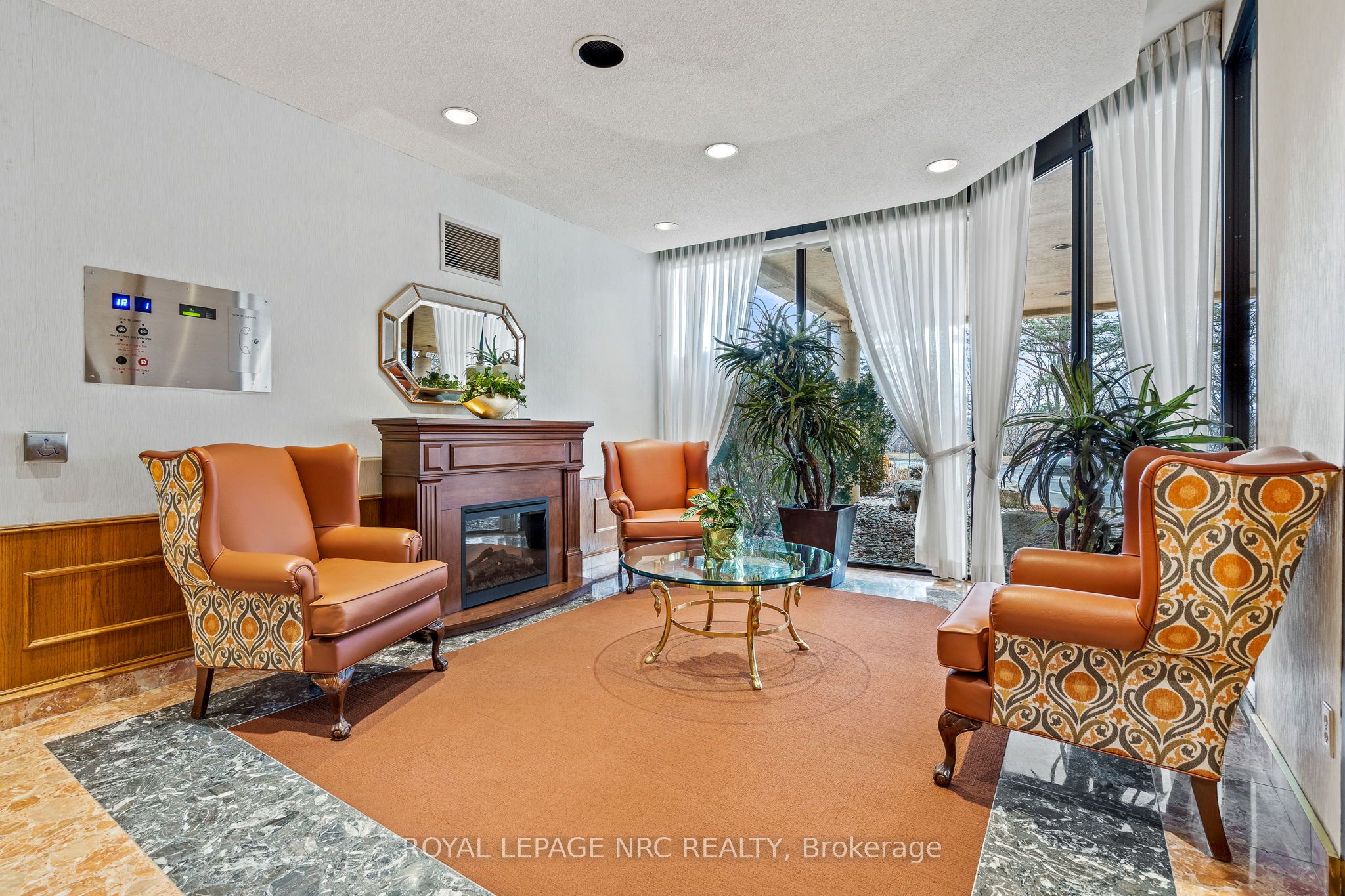 3 Towering Heights Boulevard Ph6 Property Photo 6