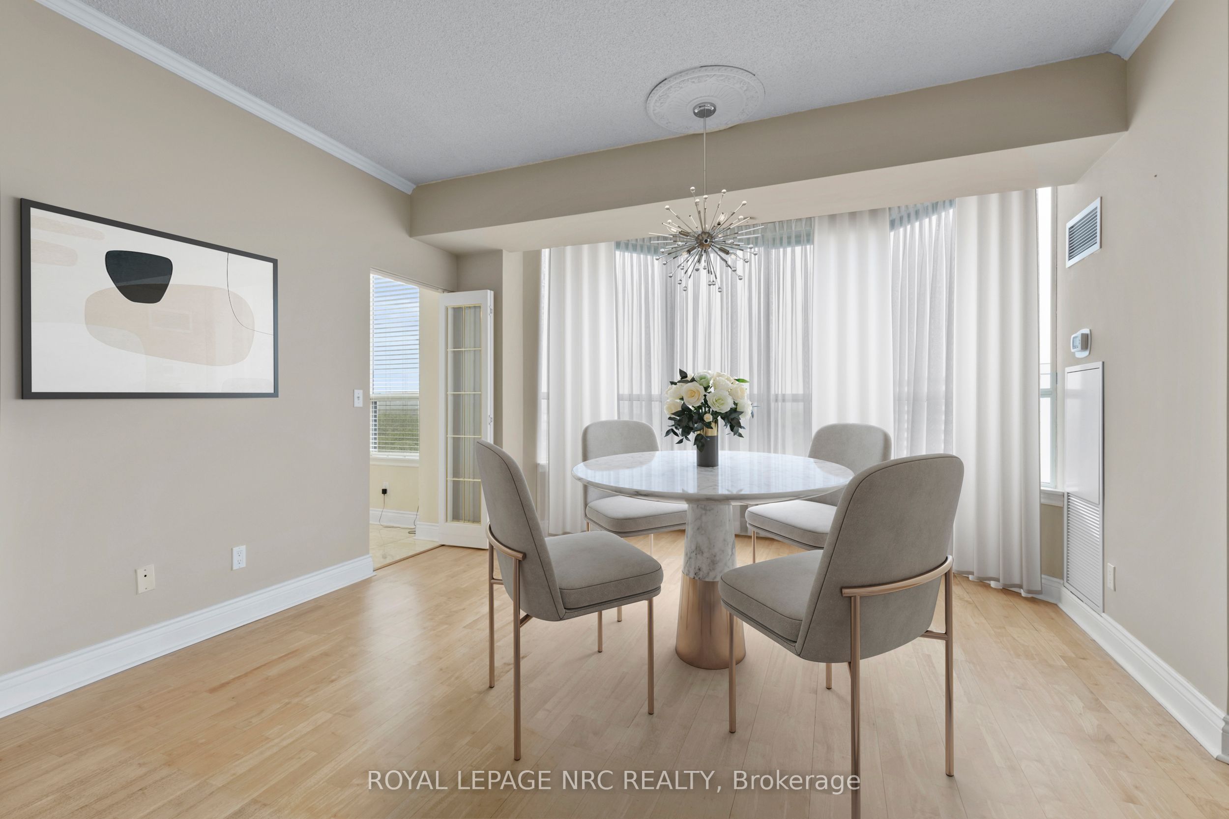 3 Towering Heights Boulevard Ph6 Property Photo 16