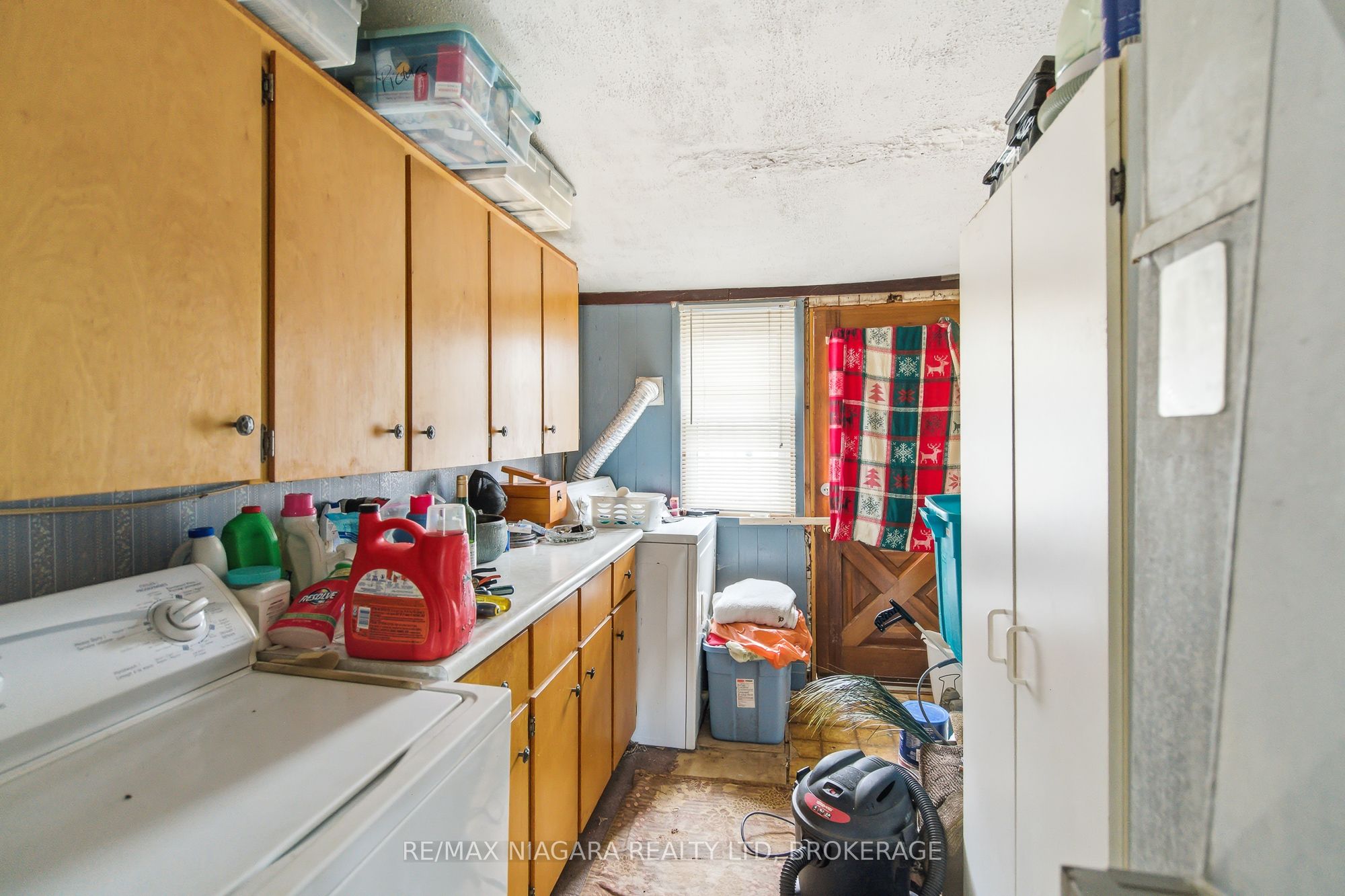 8356 Oakwood Drive Property Photo 13
