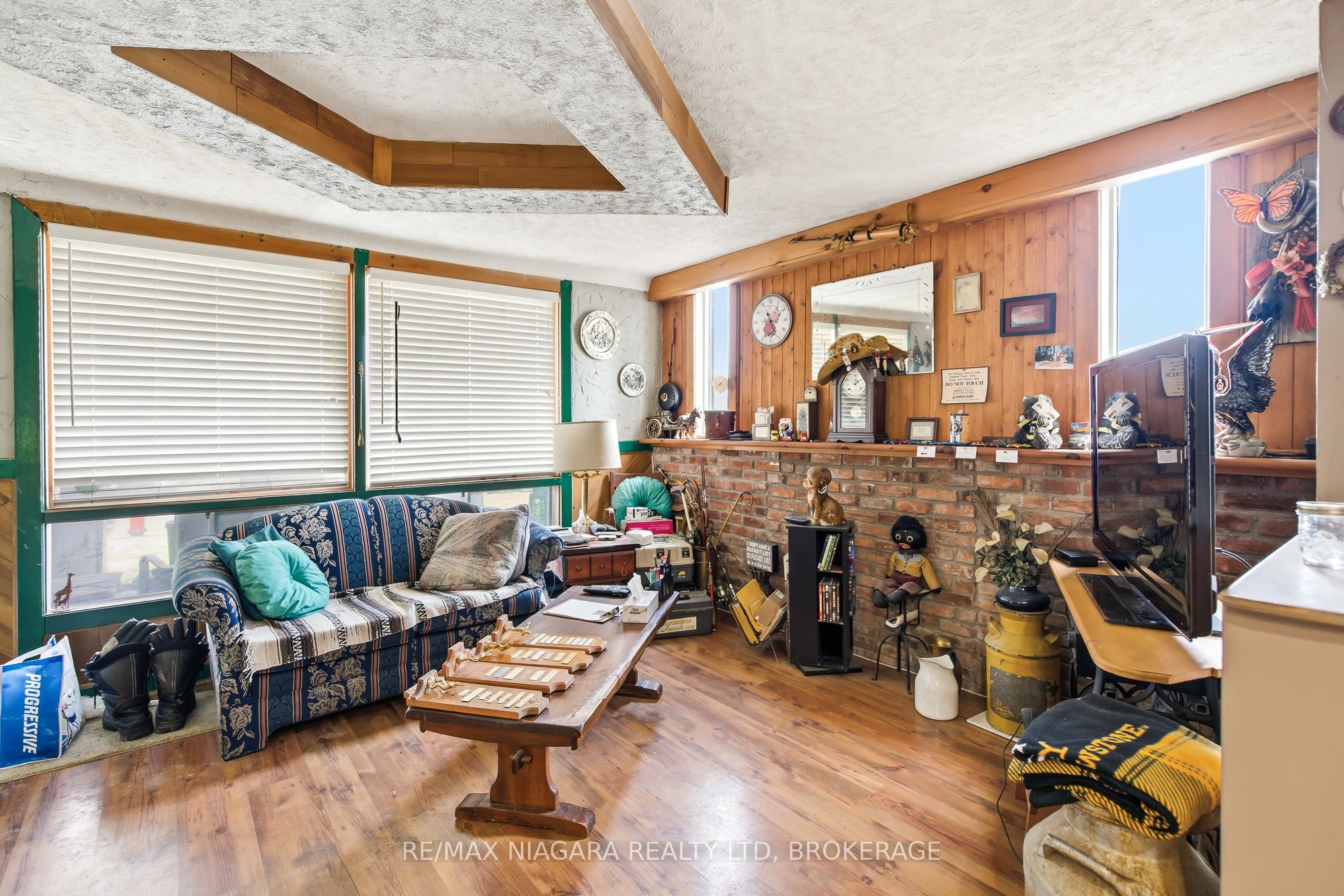 8356 Oakwood Drive Property Photo 19