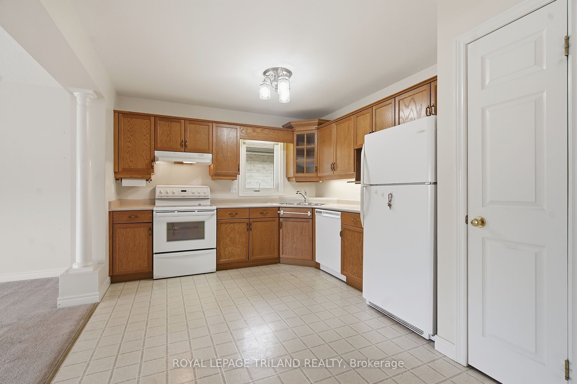 20 Windemere Place 10 Property Photo 8
