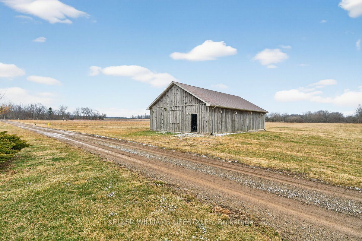 25728 Mcmurchy Line Property Photo 4