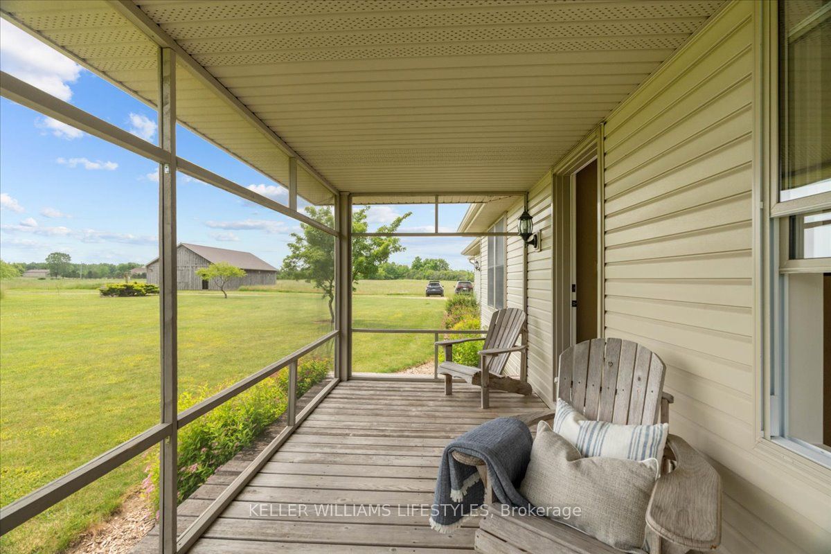 25728 Mcmurchy Line Property Photo 7