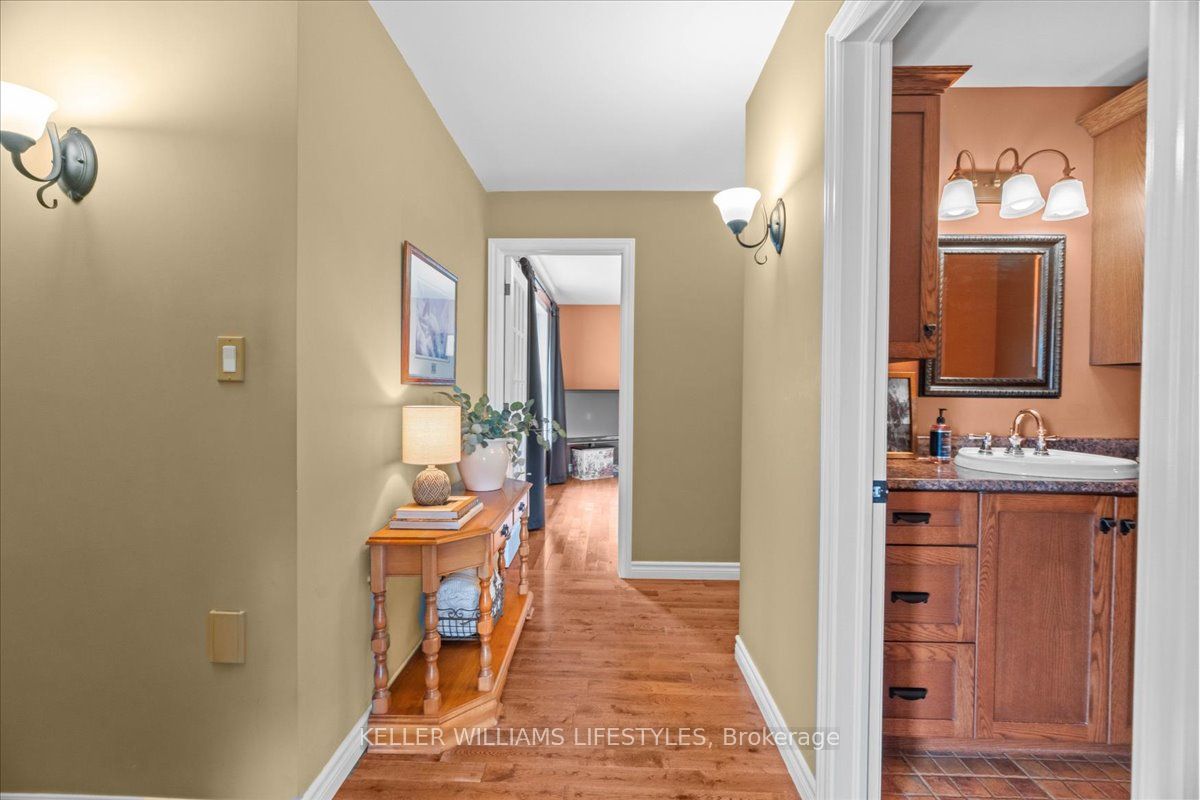 25728 Mcmurchy Line Property Photo 17