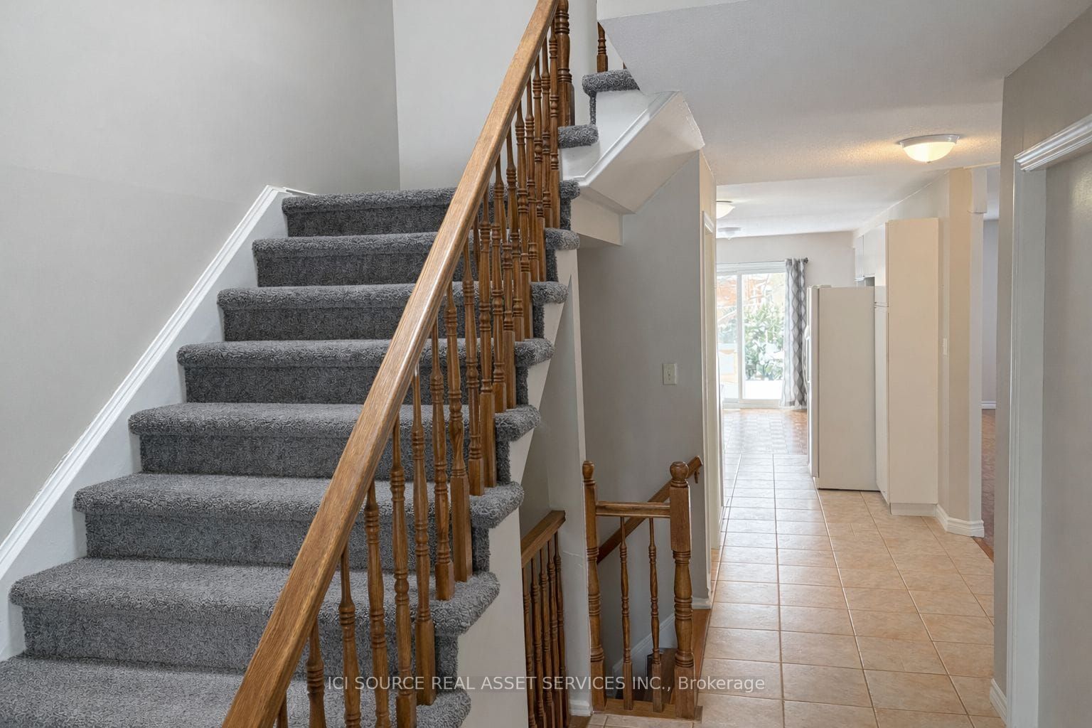 1593 Murphy Road Property Photo 2