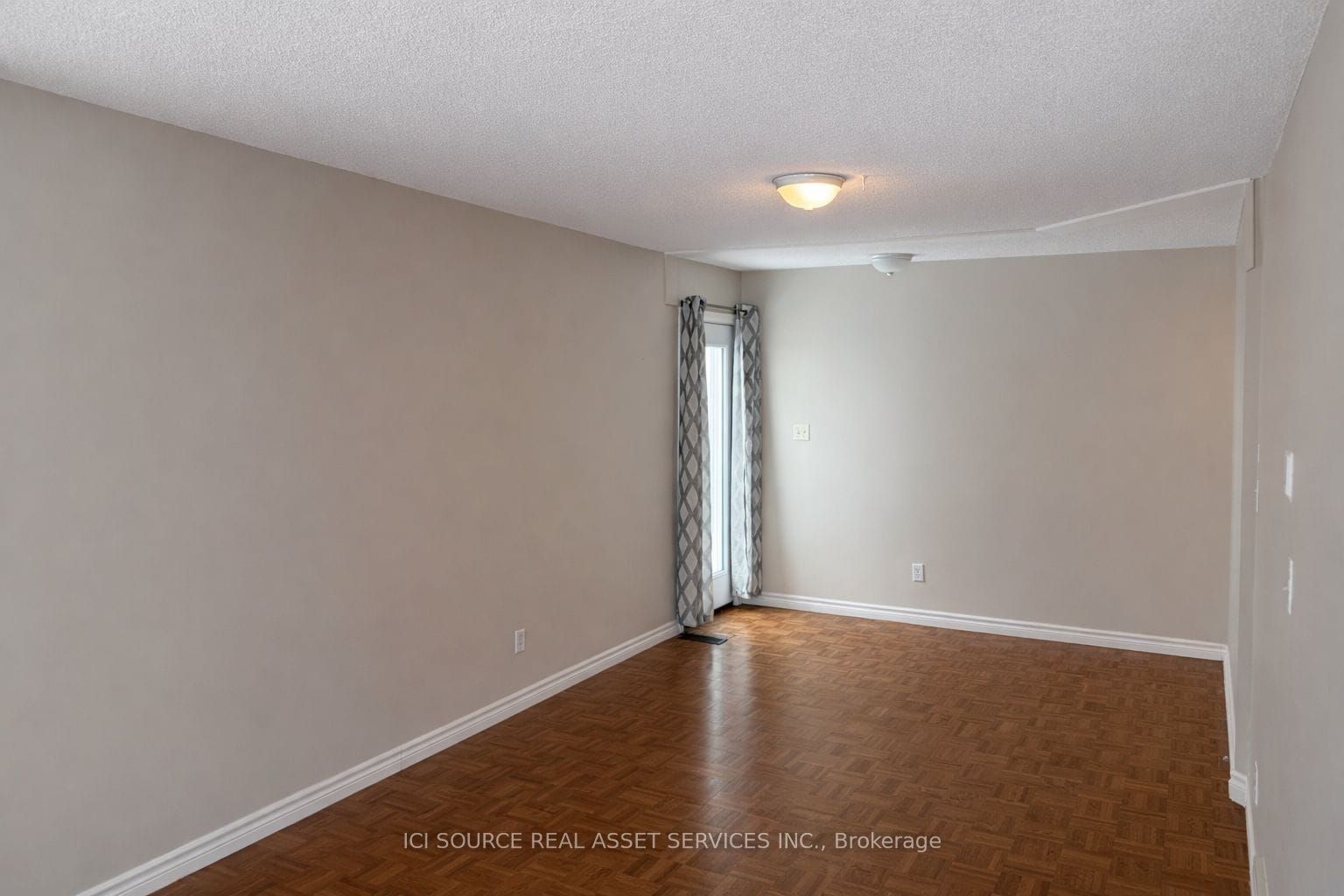 1593 Murphy Road Property Photo 10
