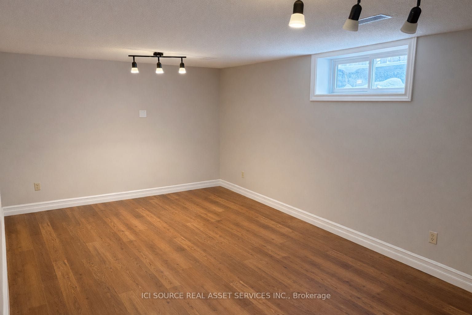 1593 Murphy Road Property Photo 31