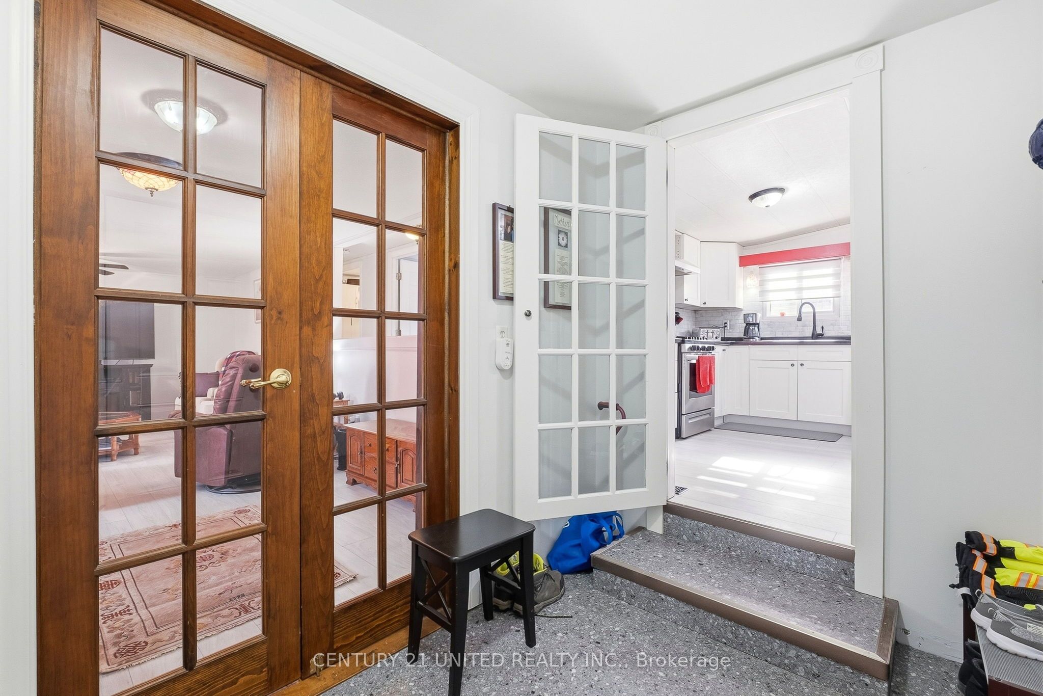 49 Hillview Drive Property Photo 10