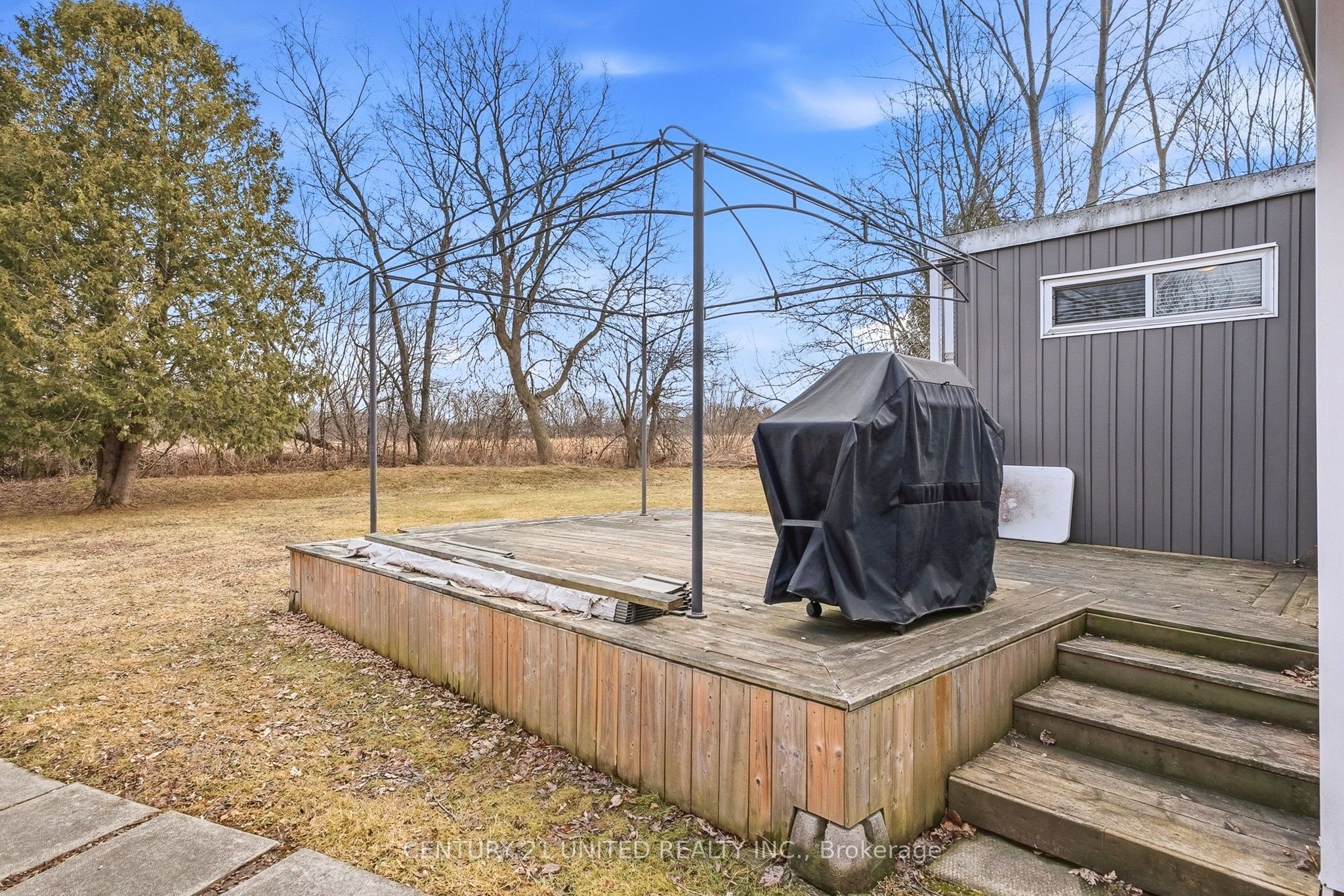 49 Hillview Drive Property Photo 33