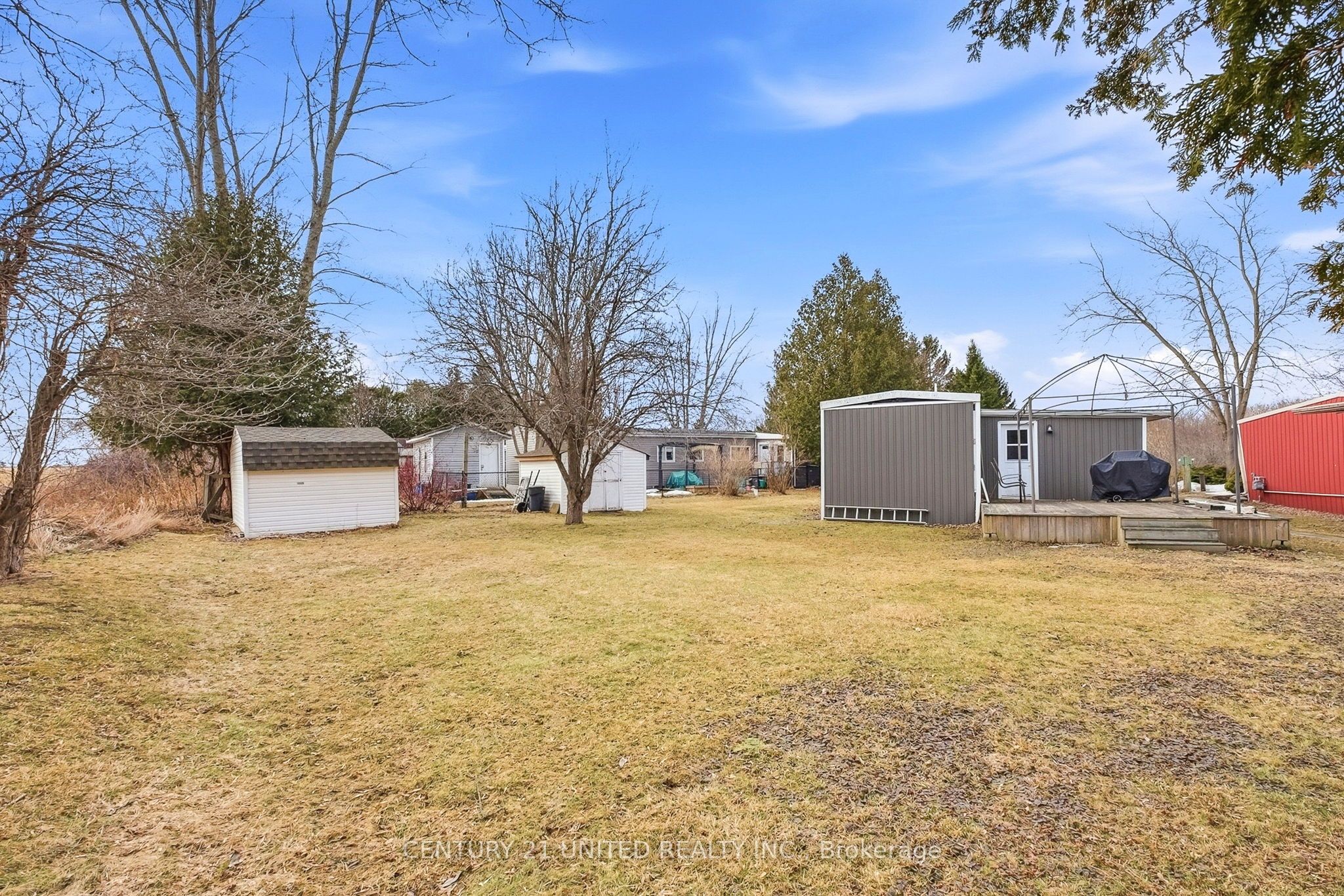 49 Hillview Drive Property Photo 41