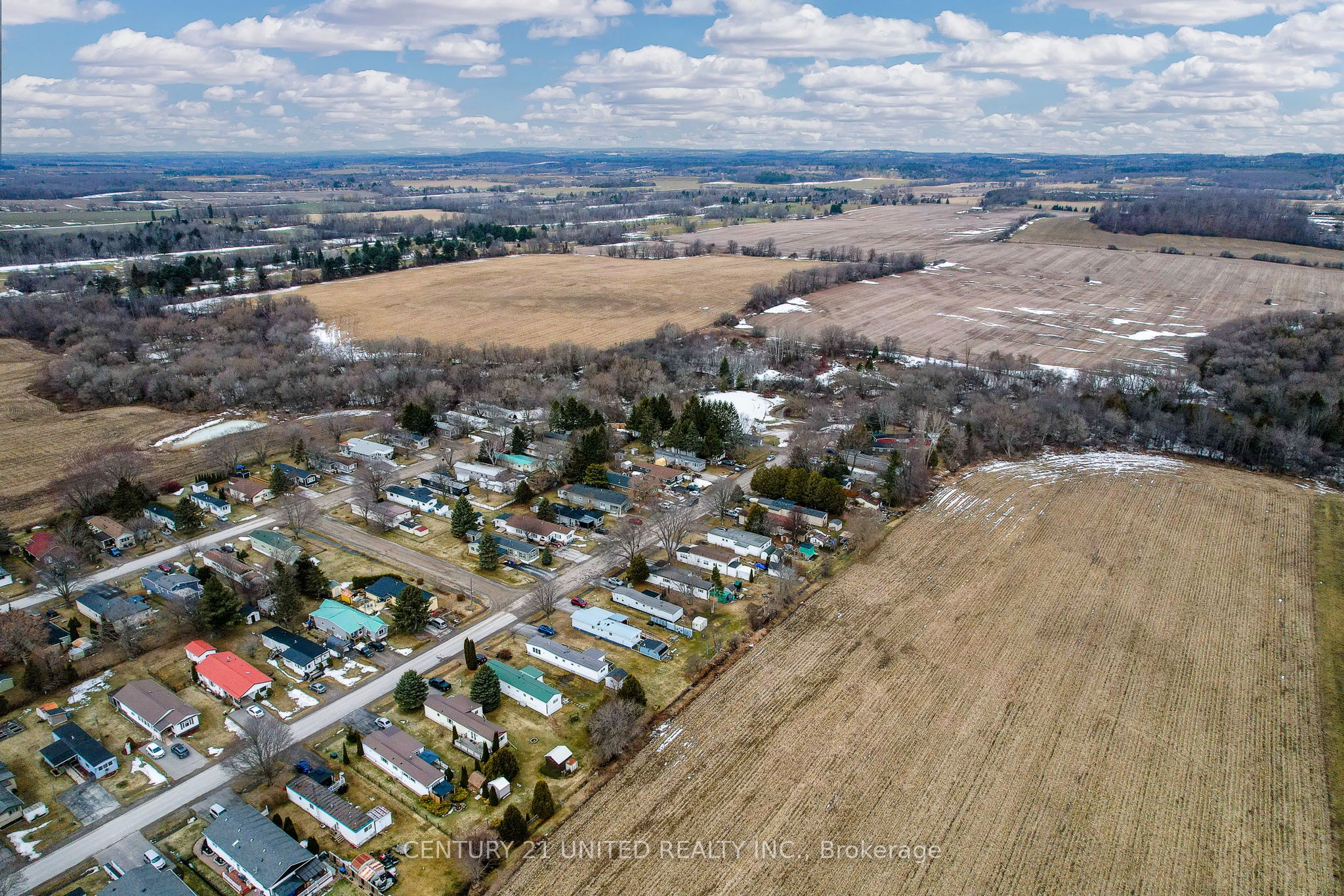 49 Hillview Drive Property Photo 45