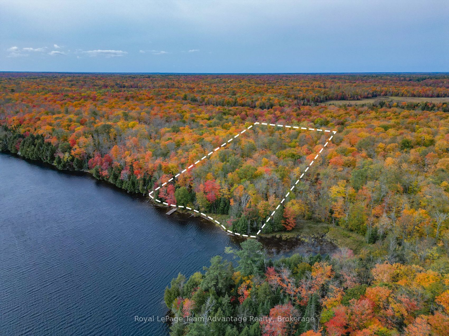 1140 Gooseneck Lake Property Photo 13