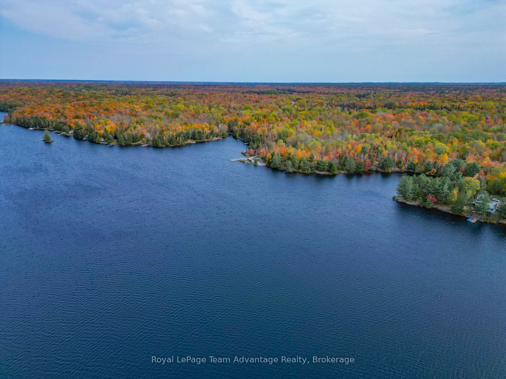 1140 Gooseneck Lake Property Photo 17