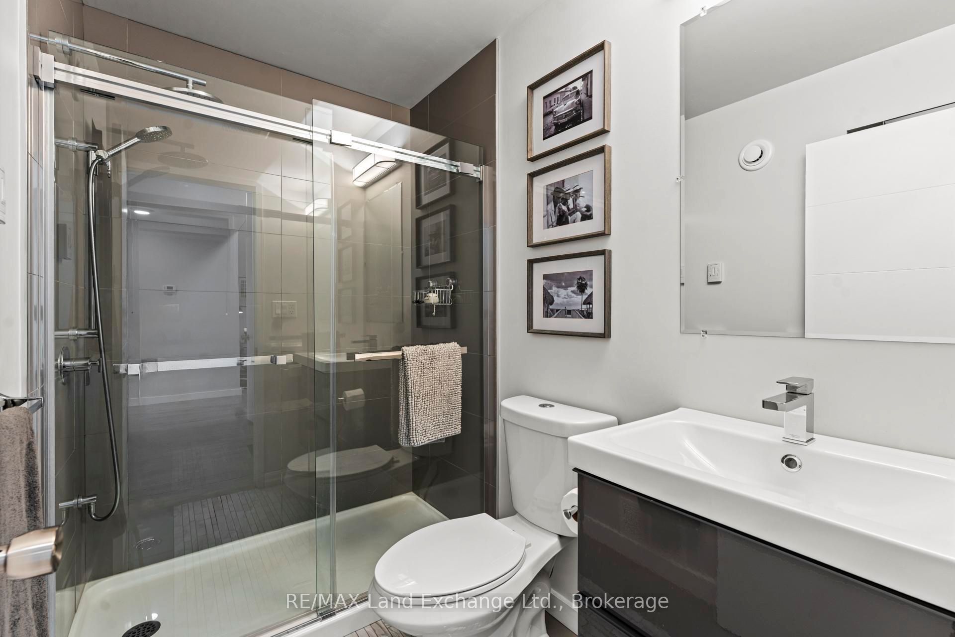 222 Penetangore Row Property Photo 16