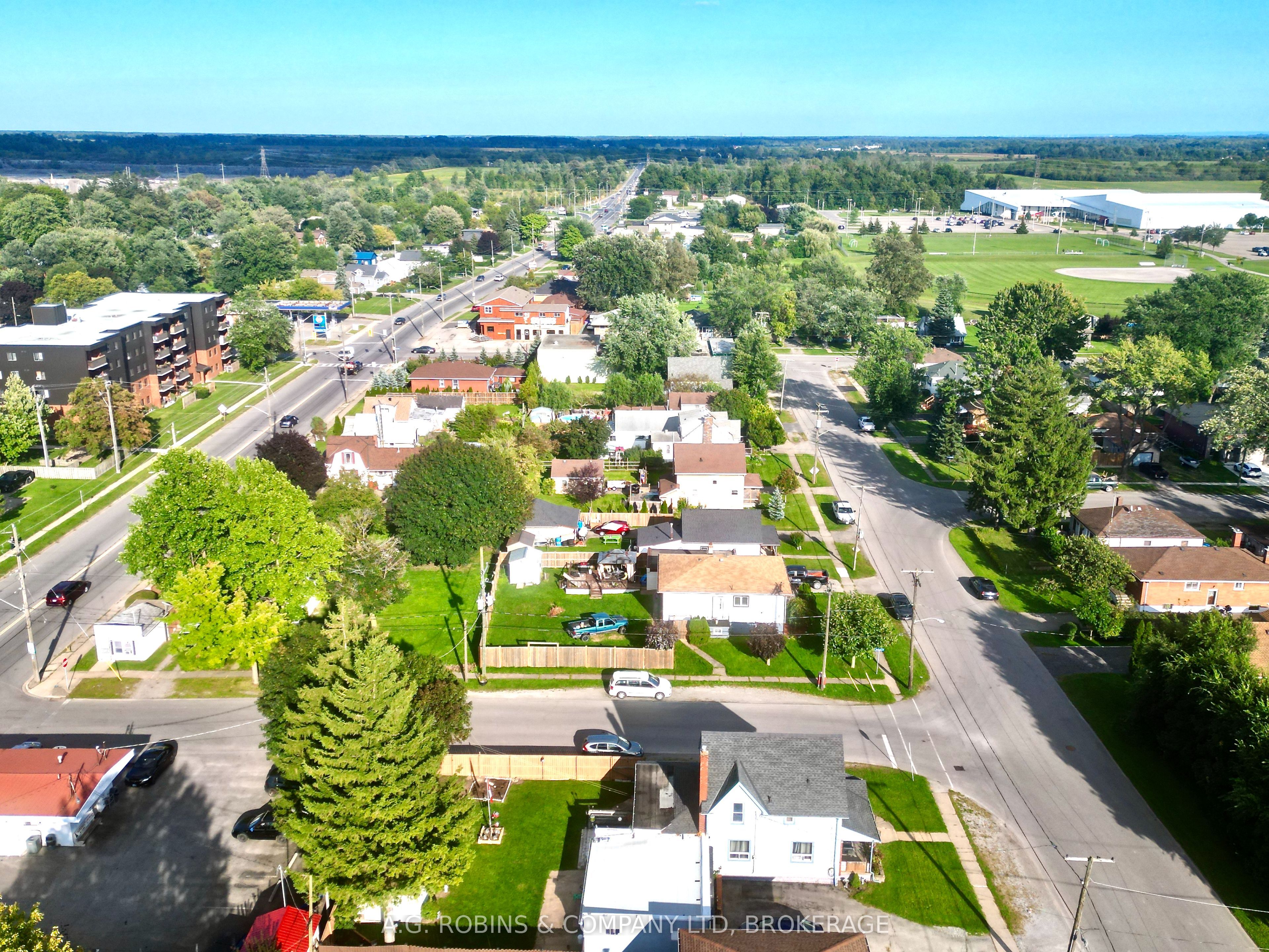 44 Chestnut Street Property Photo 6