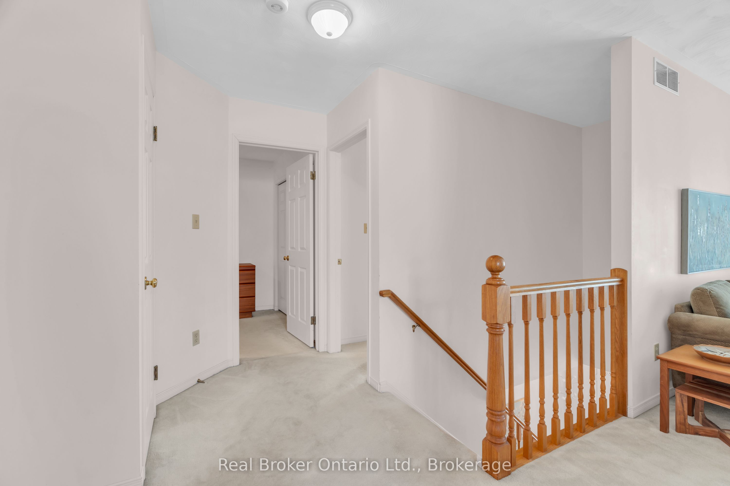50 South Drive Property Photo 11