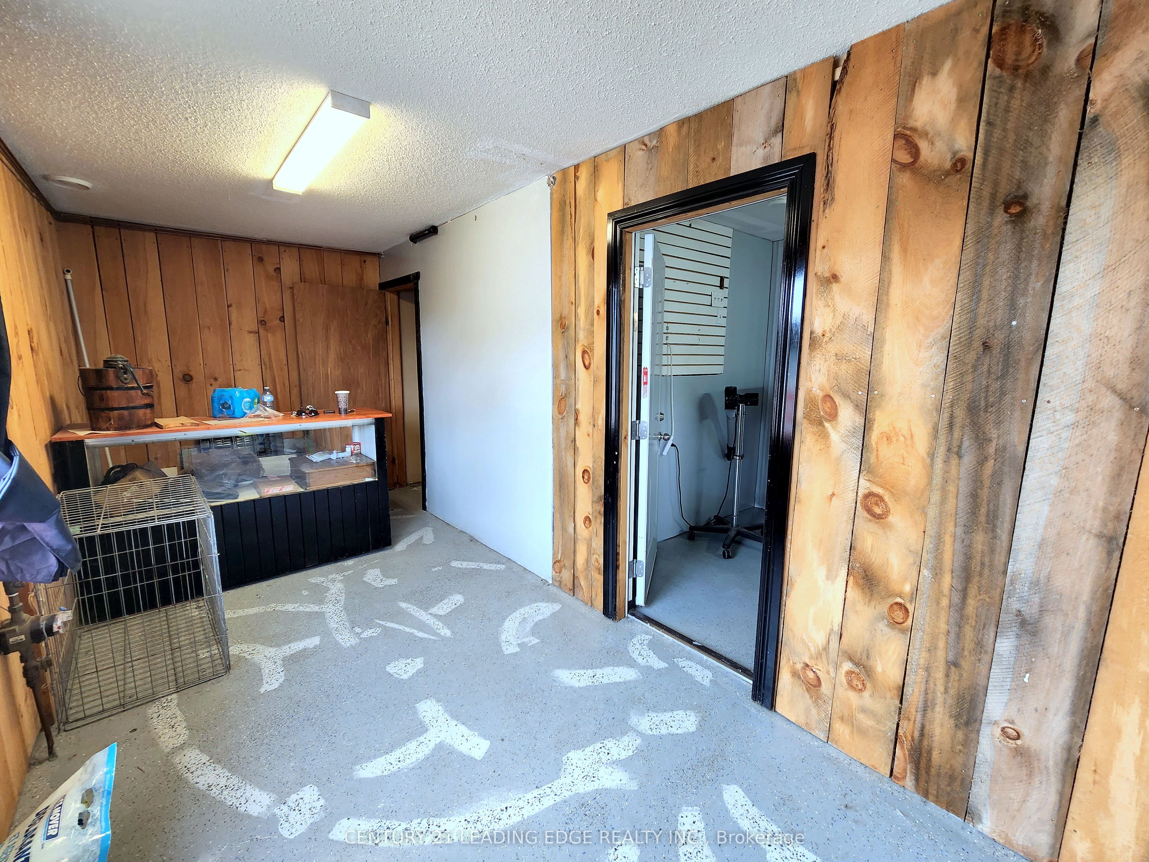 7491 Highway 35 Property Photo 7