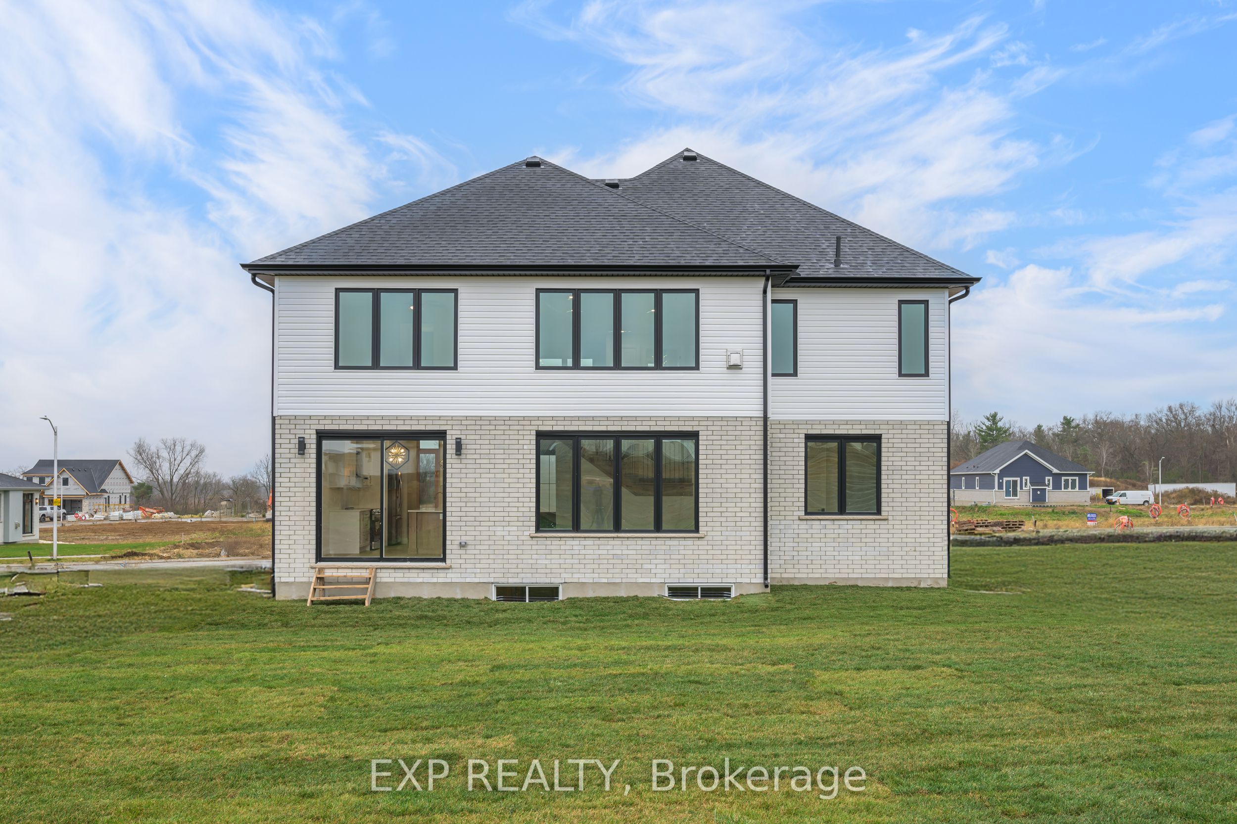 150 Locky Lane Property Photo 3