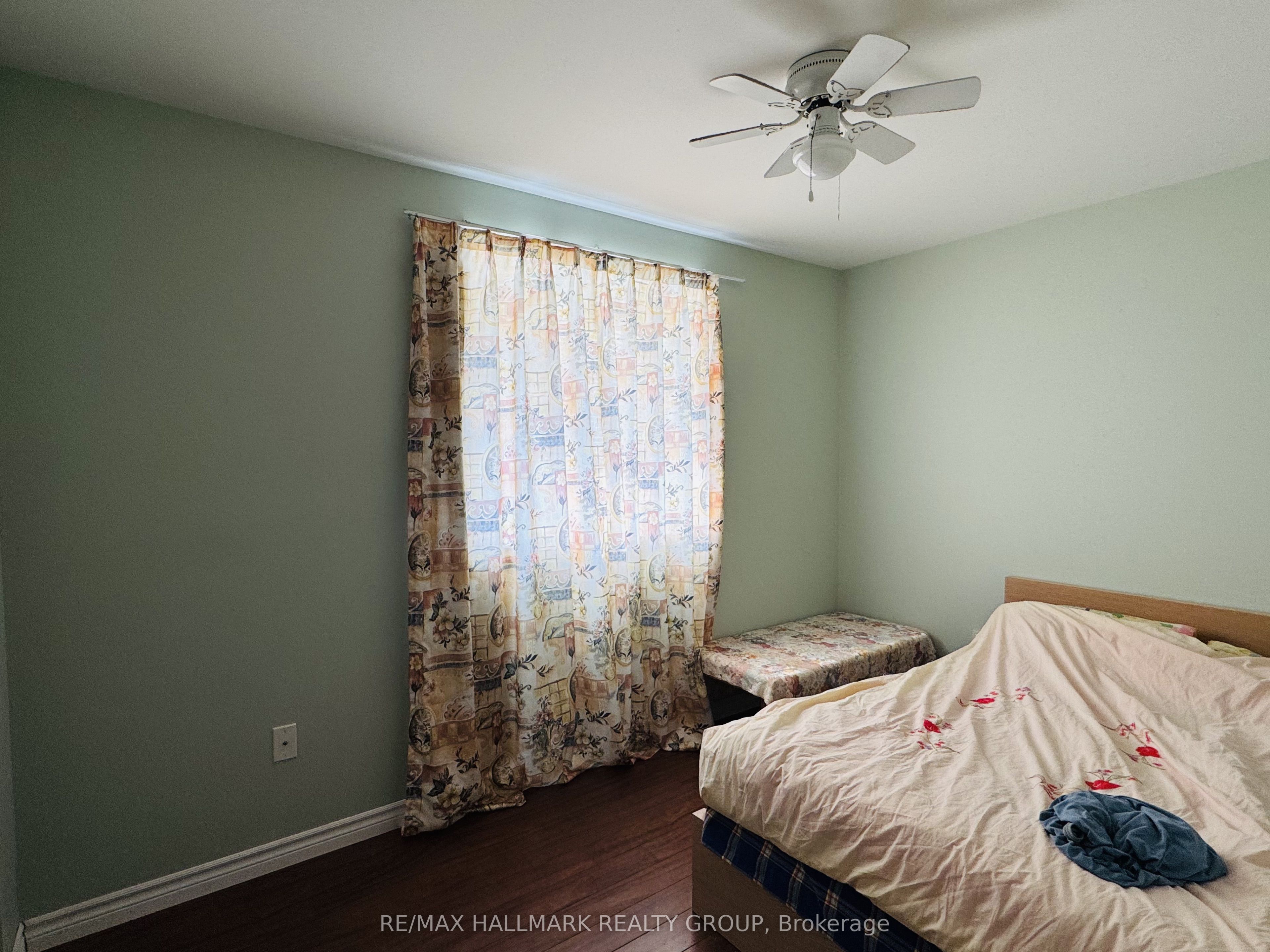 33 Queen St Street Property Photo 21