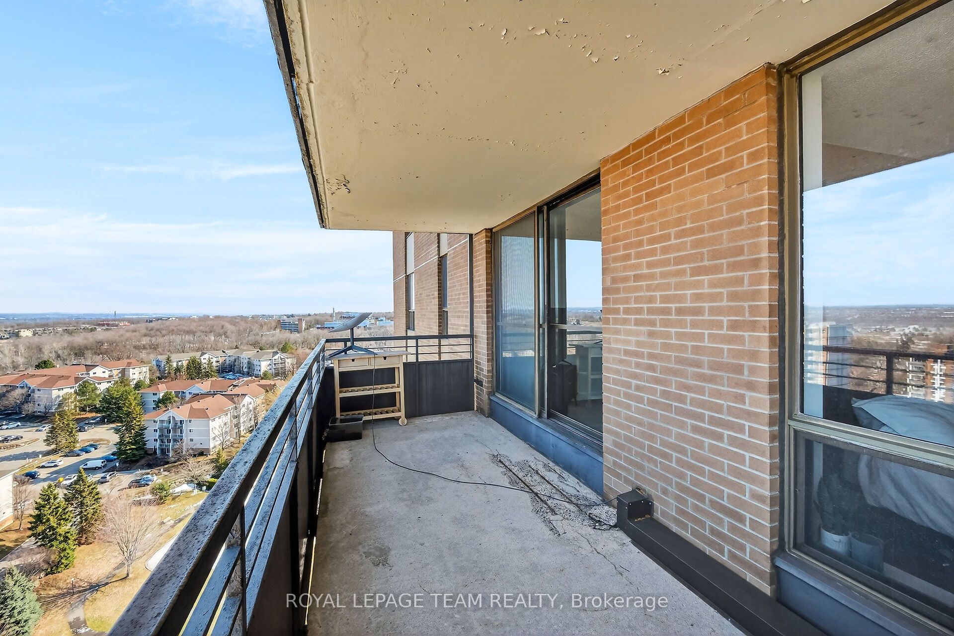 515 St Laurent Boulevard S 1809 Property Photo 37