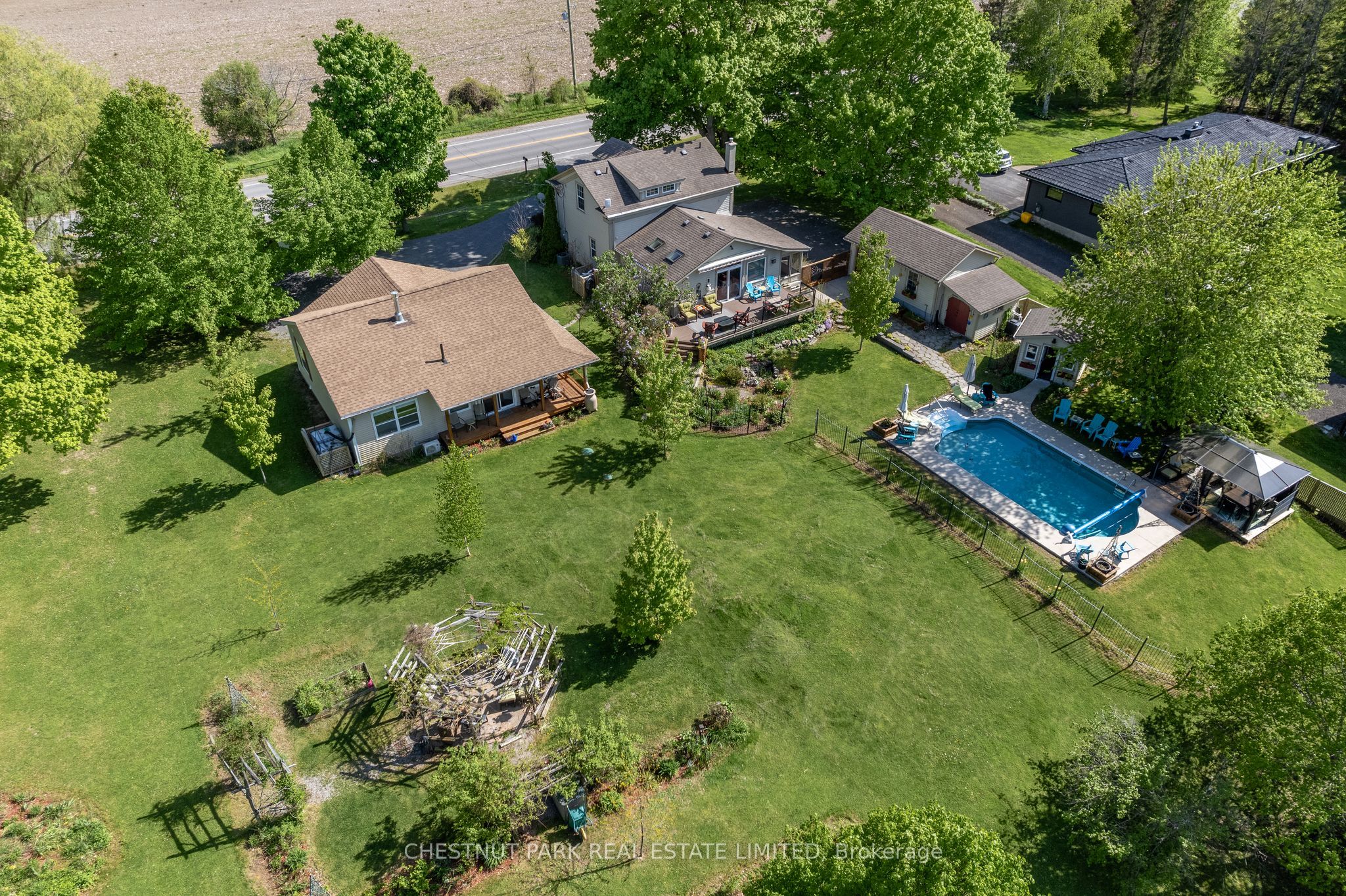 14782 Loyalist Parkway Property Photo 3