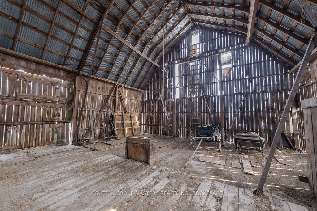 407 Blessington Road Property Photo 12