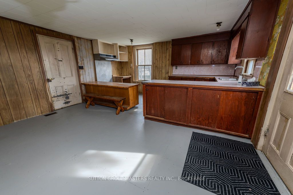 407 Blessington Road Property Photo 27