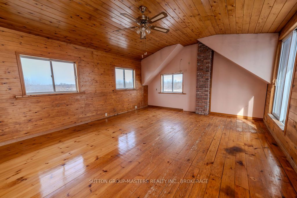 407 Blessington Road Property Photo 34