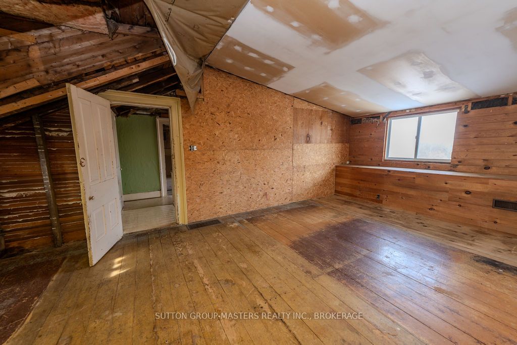 407 Blessington Road Property Photo 37