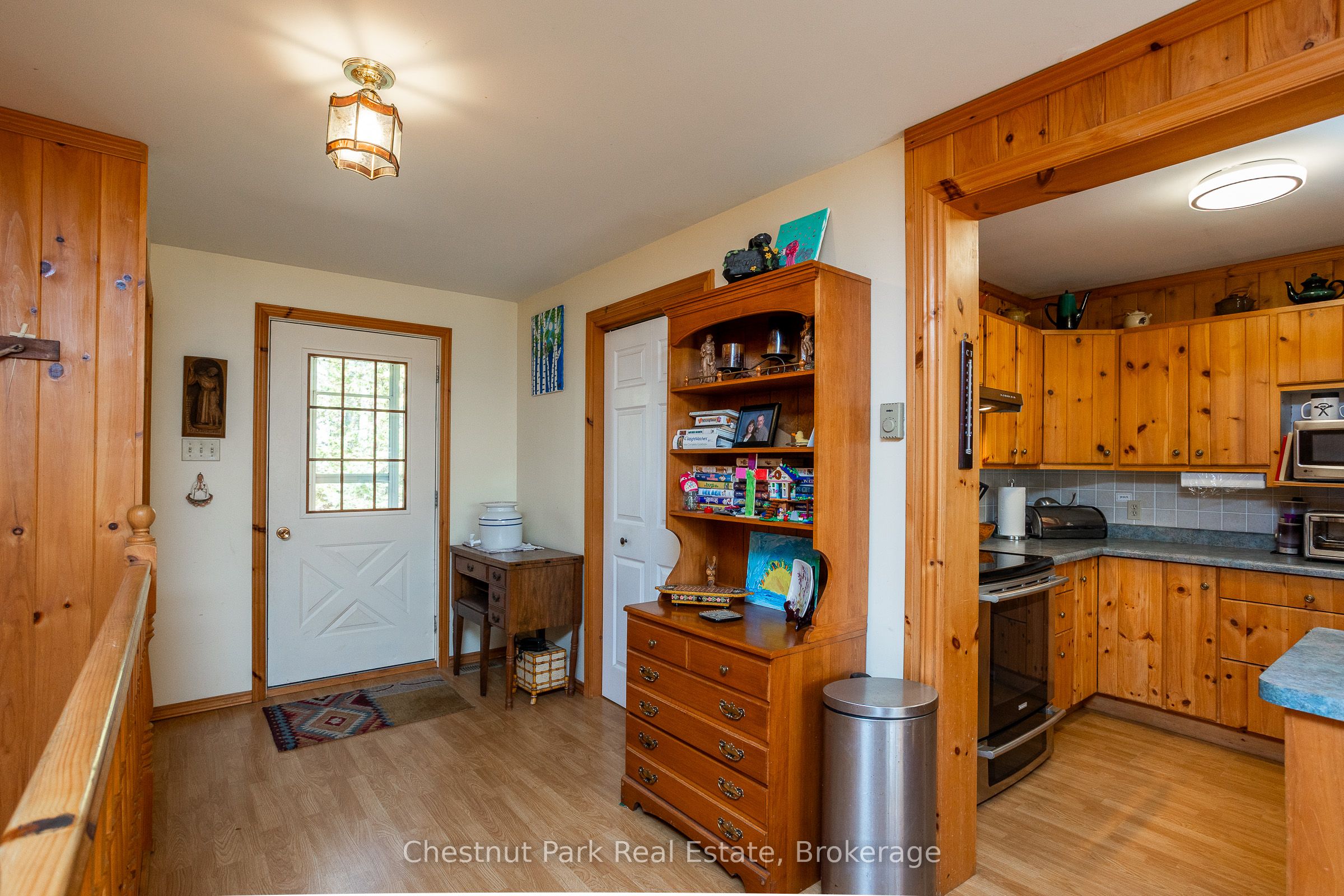 305 Barney's Boulevard Property Photo 3