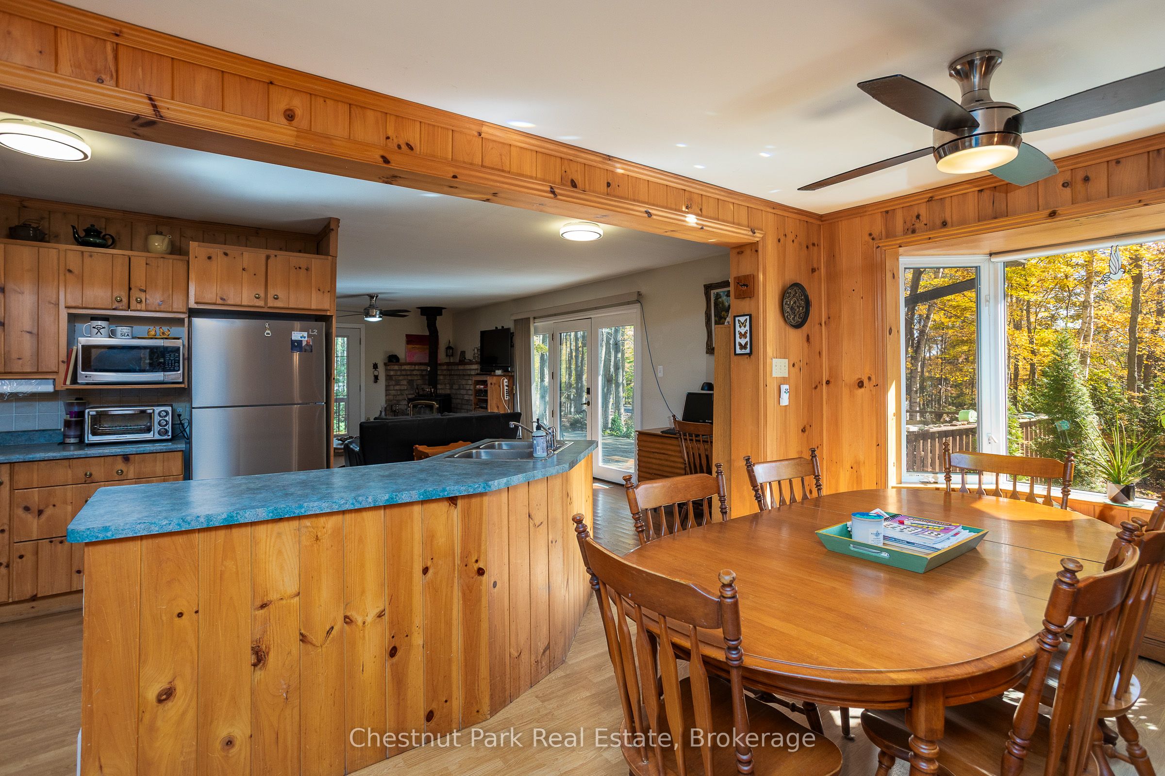 305 Barney's Boulevard Property Photo 6