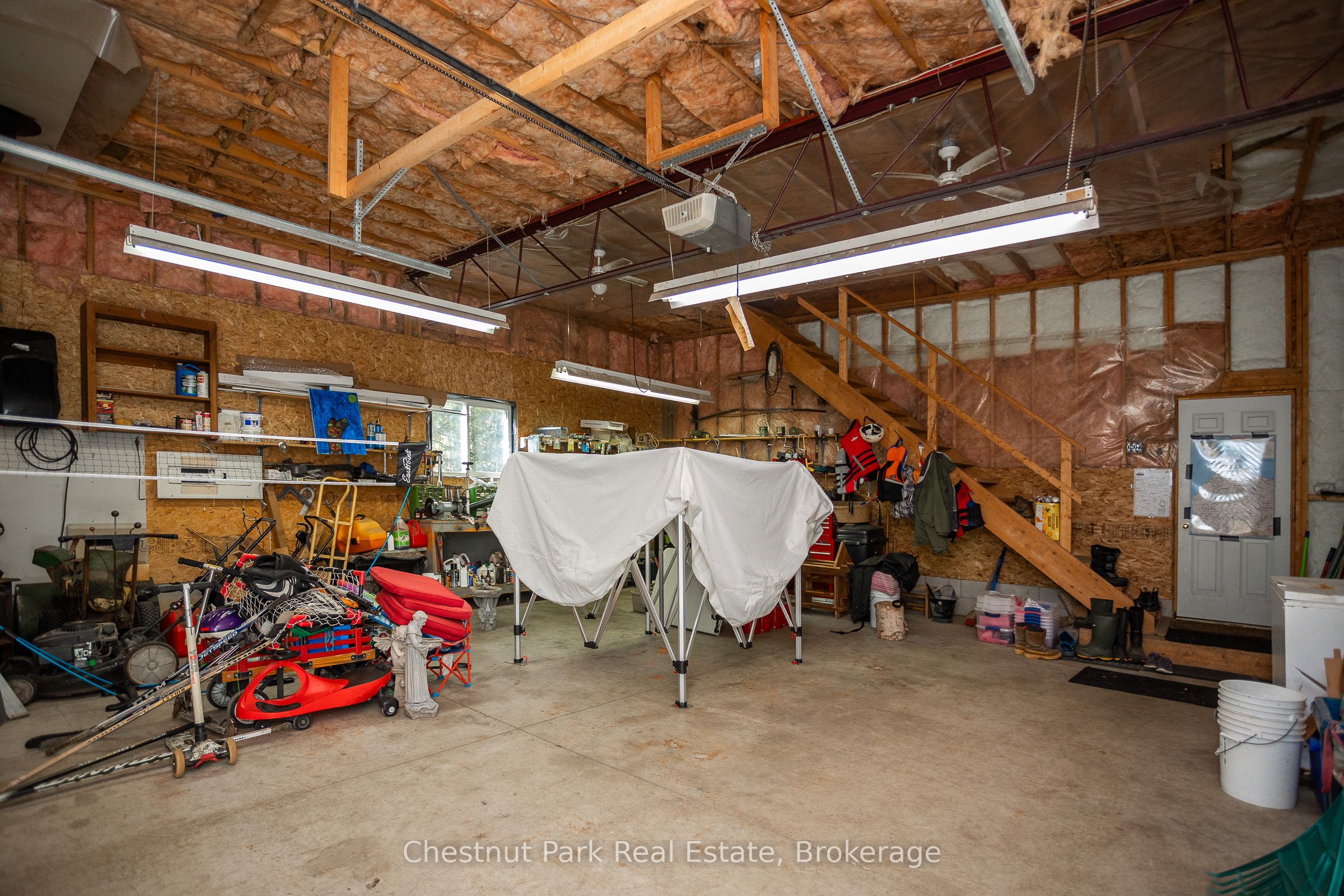 305 Barney's Boulevard Property Photo 34