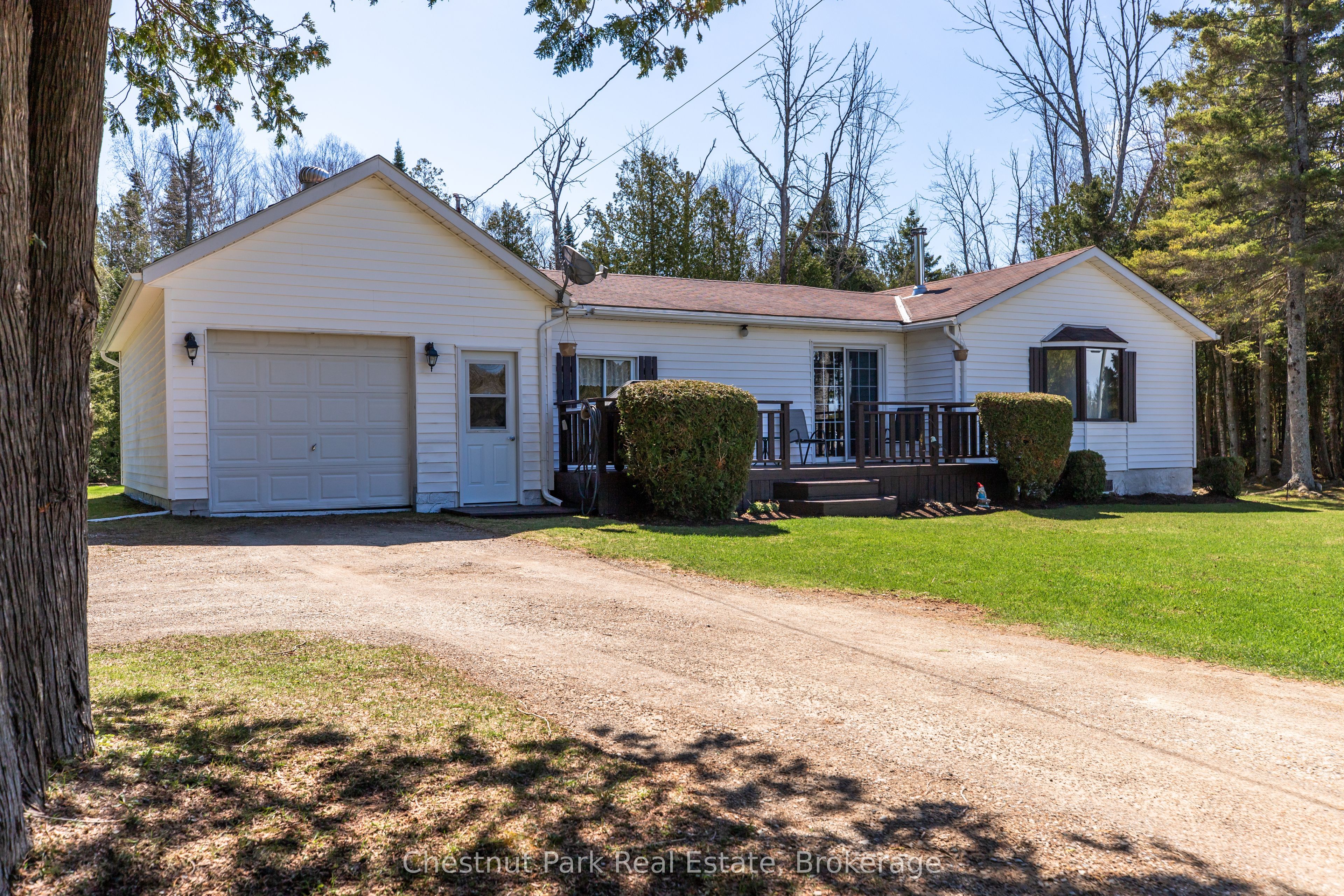 187 Warner Bay Road Property Photo 1