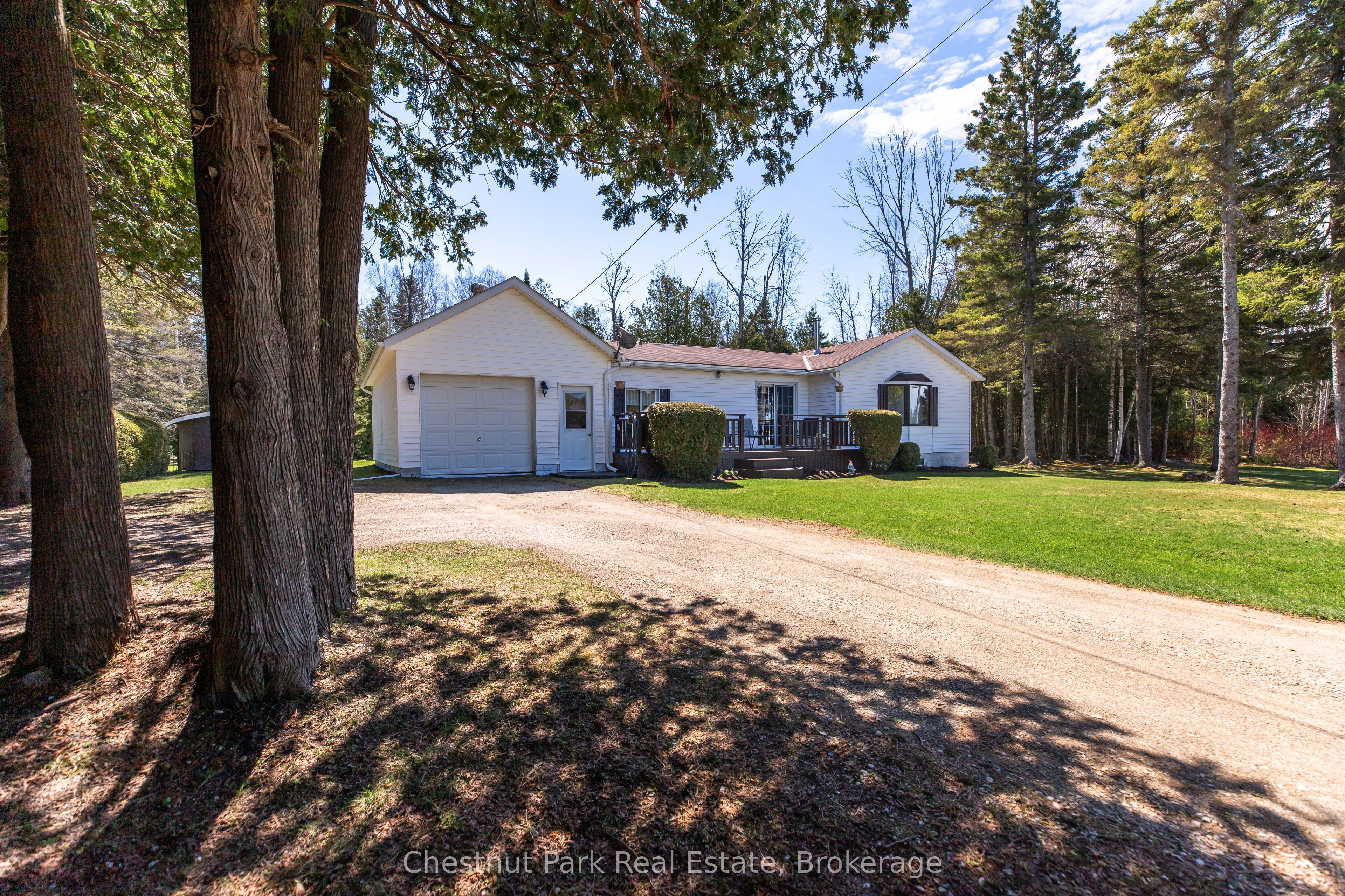 187 Warner Bay Road Property Photo 2