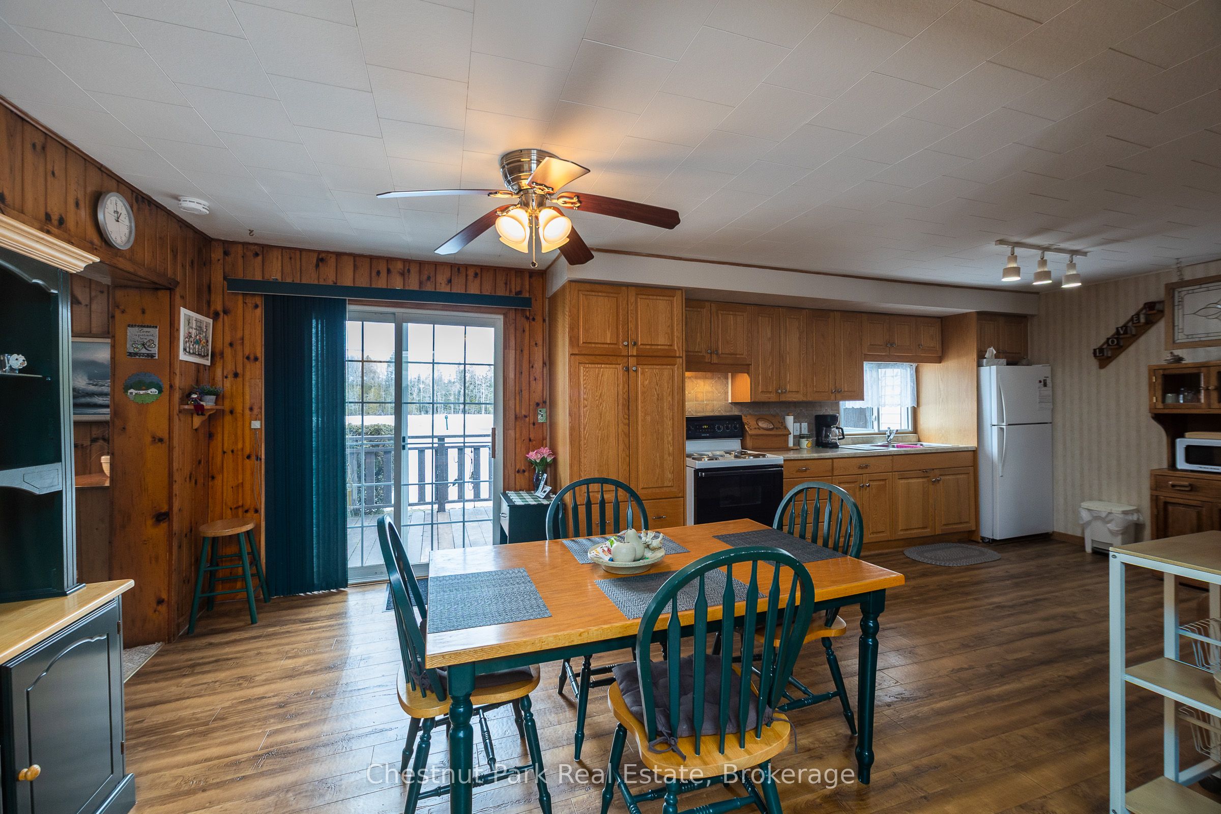 187 Warner Bay Road Property Photo 10
