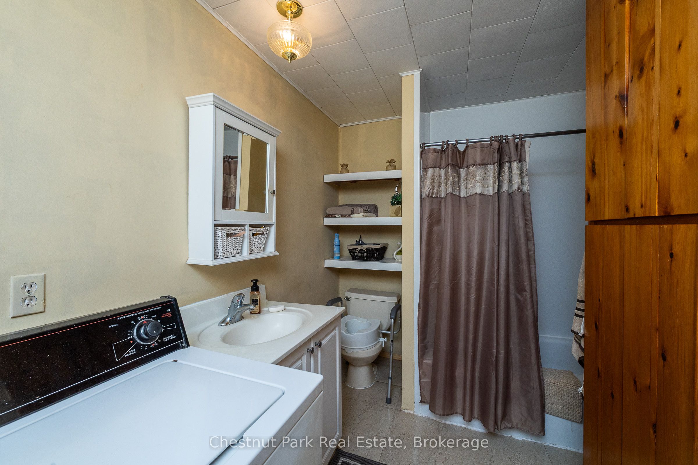 187 Warner Bay Road Property Photo 23