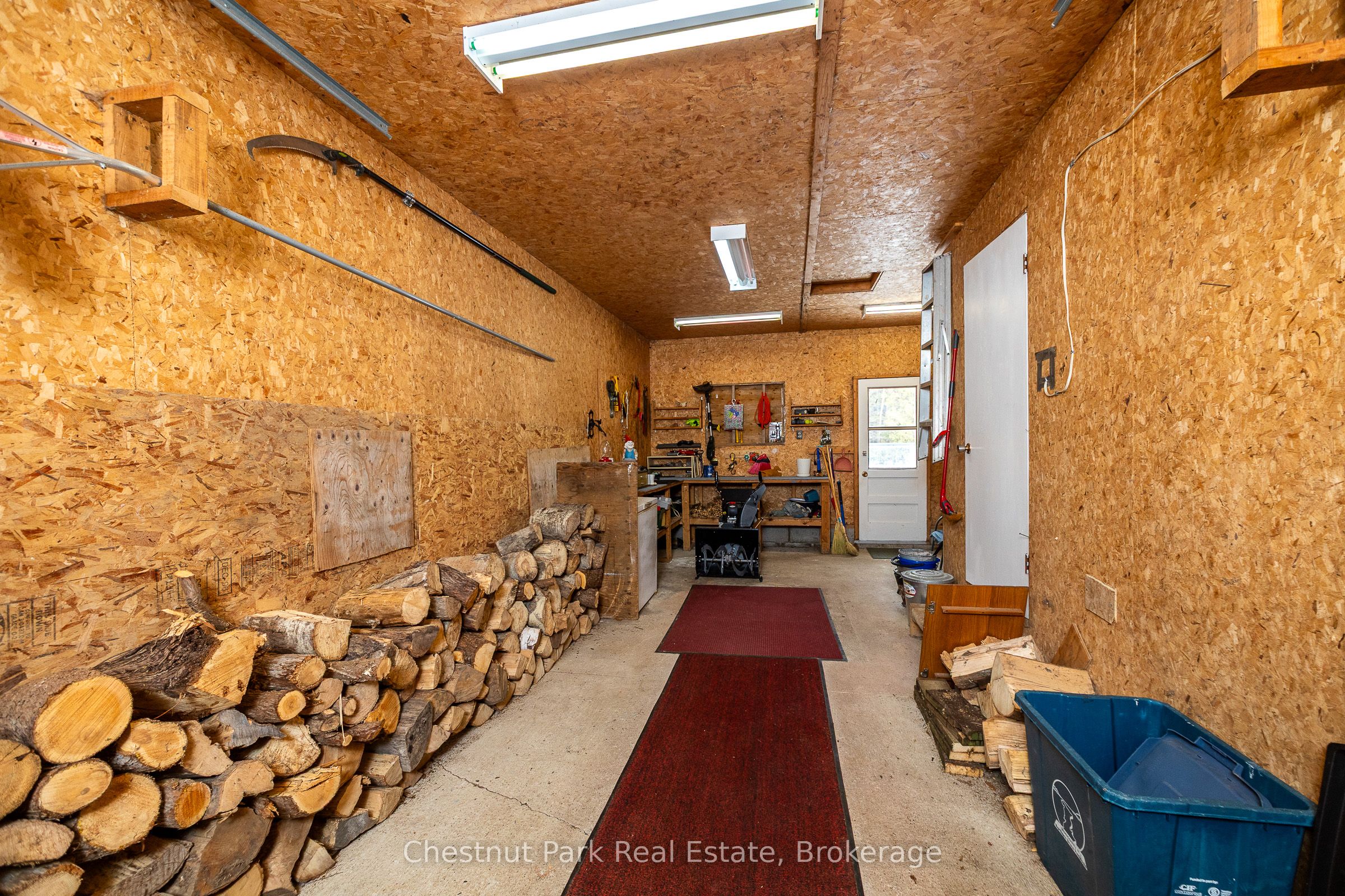 187 Warner Bay Road Property Photo 28