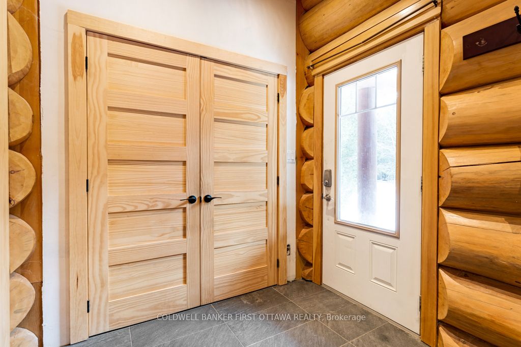 2467 Darling Road Property Photo 22