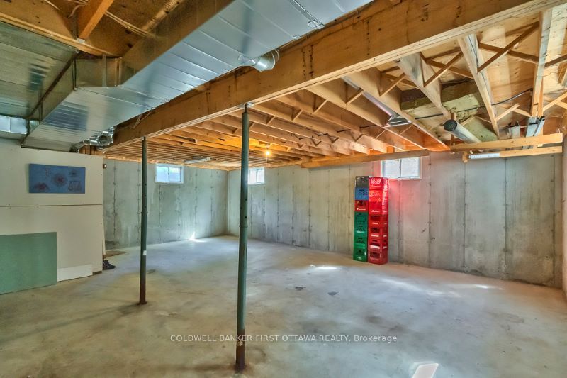 2467 Darling Road Property Photo 32