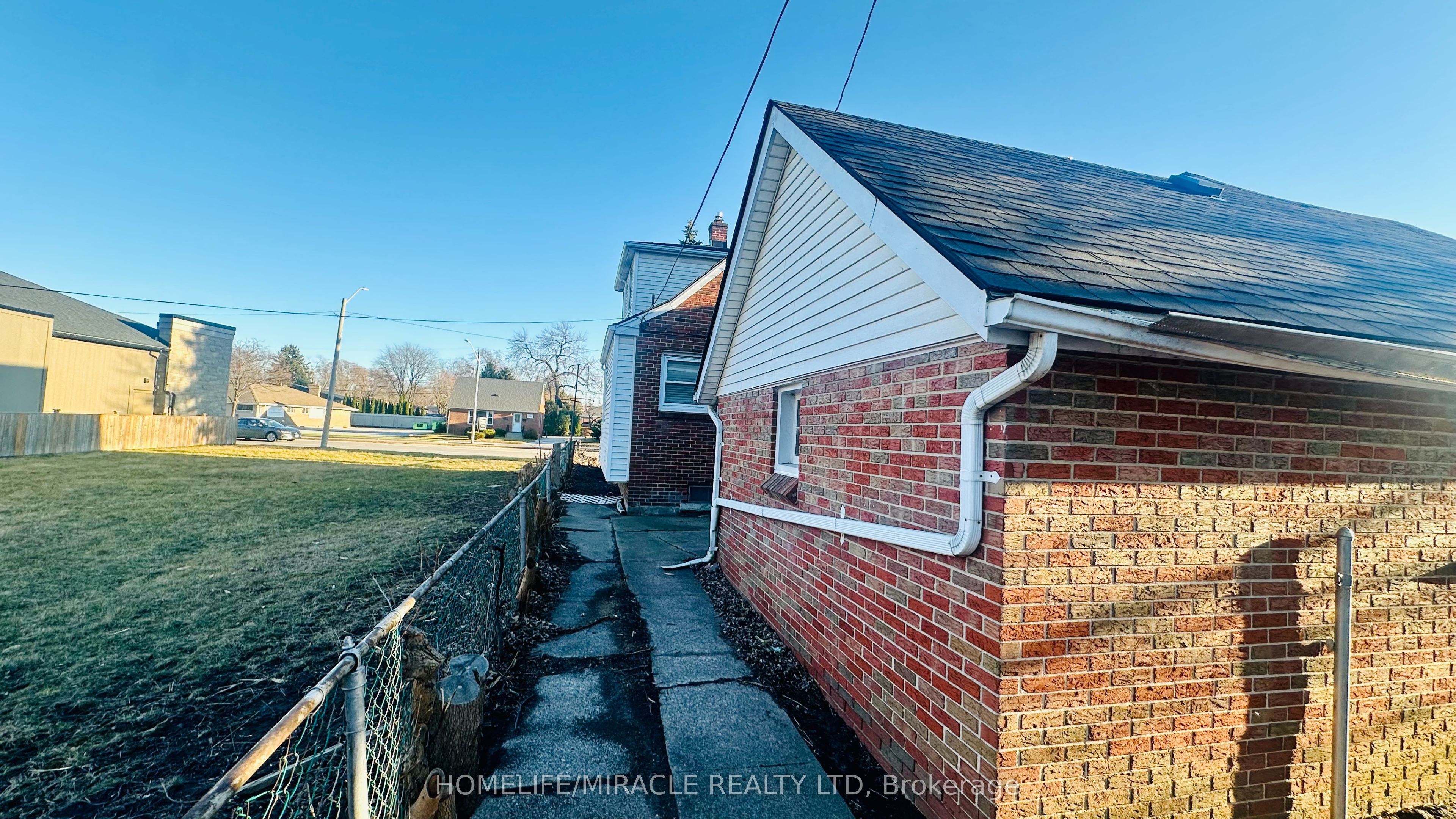 486 Matthew Brady Avenue Property Photo 6