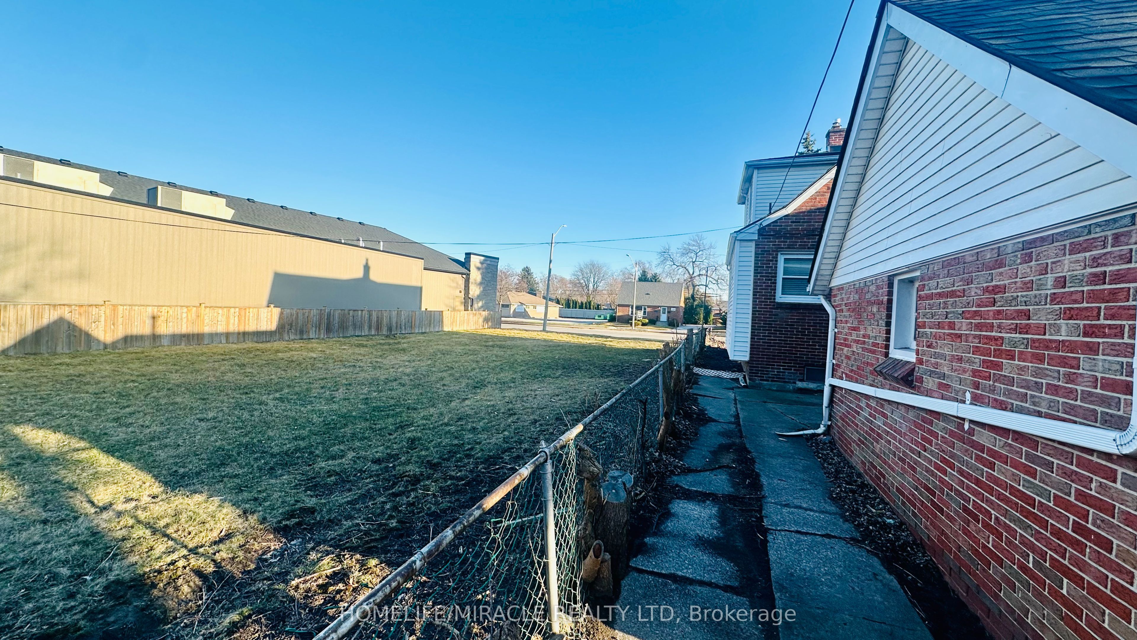 486 Matthew Brady Avenue Property Photo 7