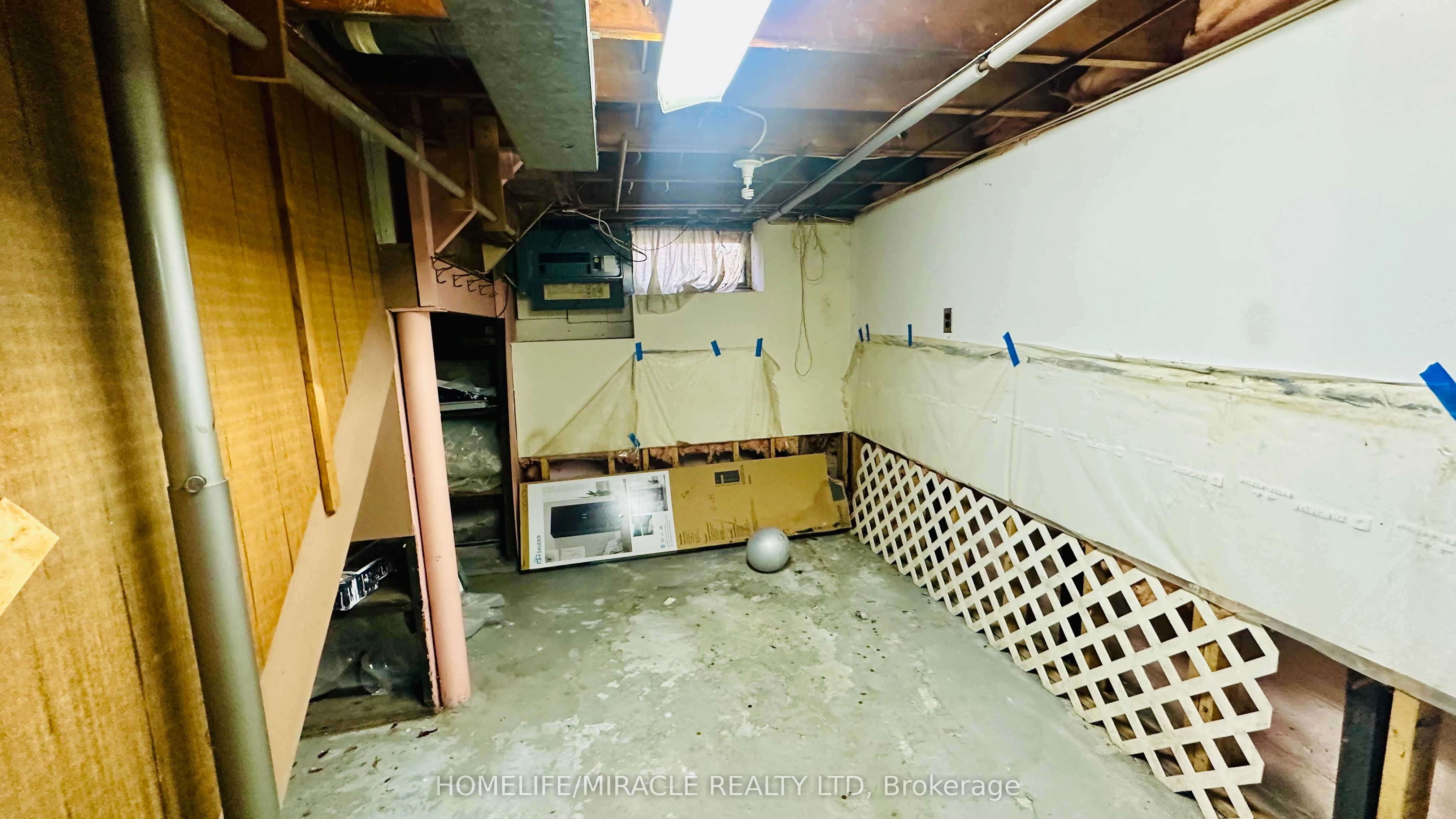 486 Matthew Brady Avenue Property Photo 12