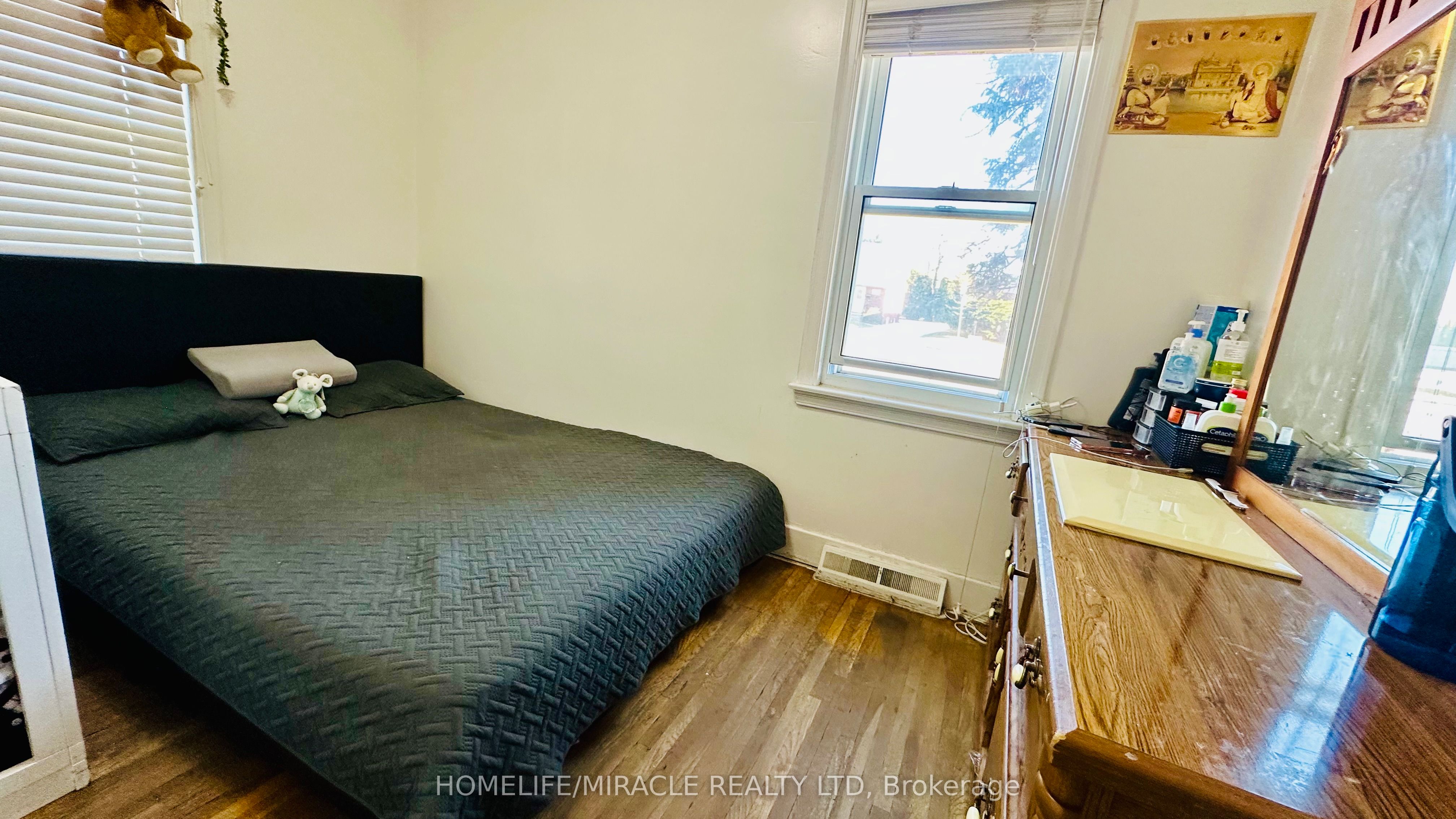 486 Matthew Brady Avenue Property Photo 22