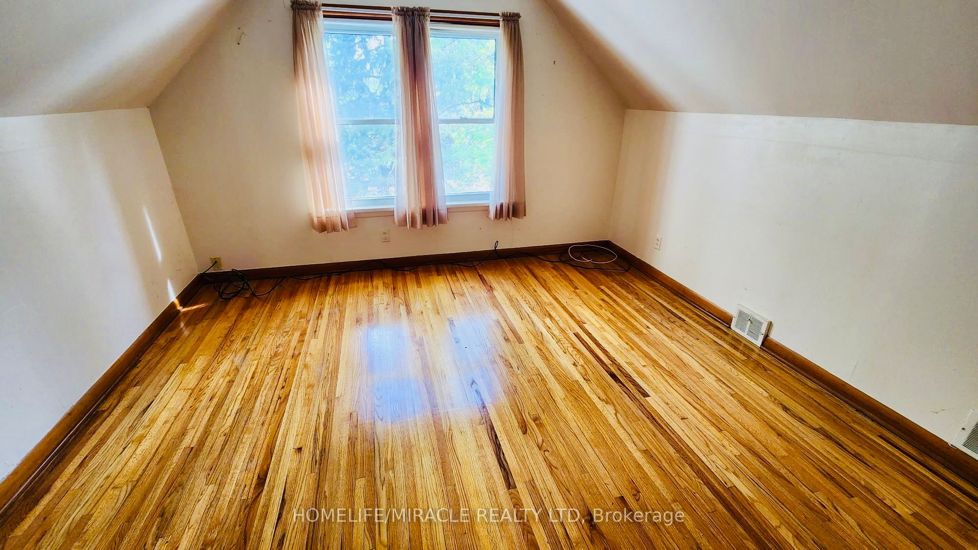 486 Matthew Brady Avenue Property Photo 25